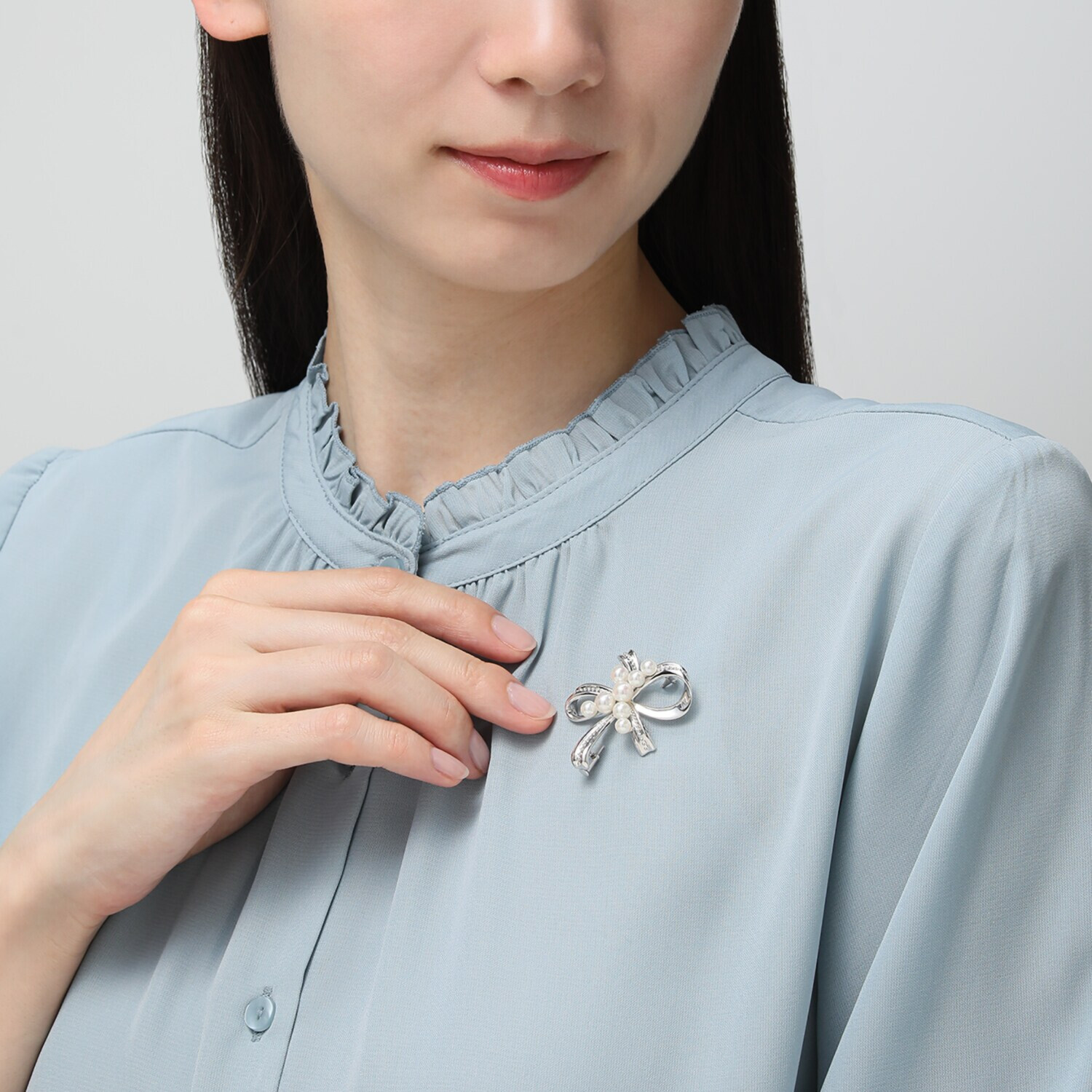 パール　ユリマ ハロン湾産 無調色越物アコヤパール リボンモティーフ ペンダントブローチ