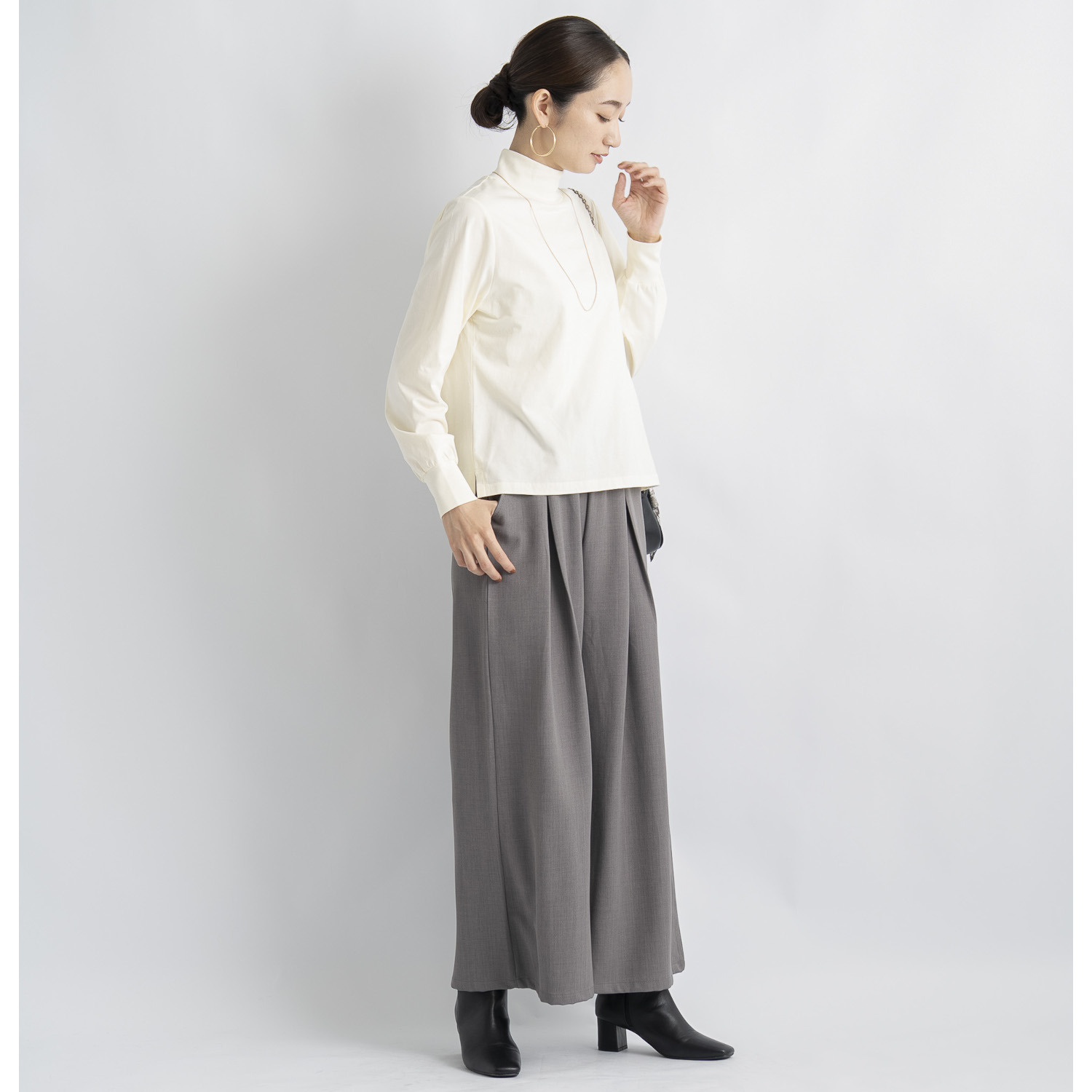 元町ゼラール スーピマコットン使用 ふんわりハイネック プルオーバー