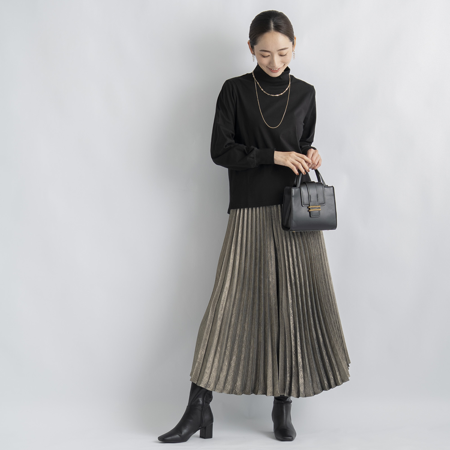 元町ゼラール スーピマコットン使用 ふんわりハイネック プルオーバー