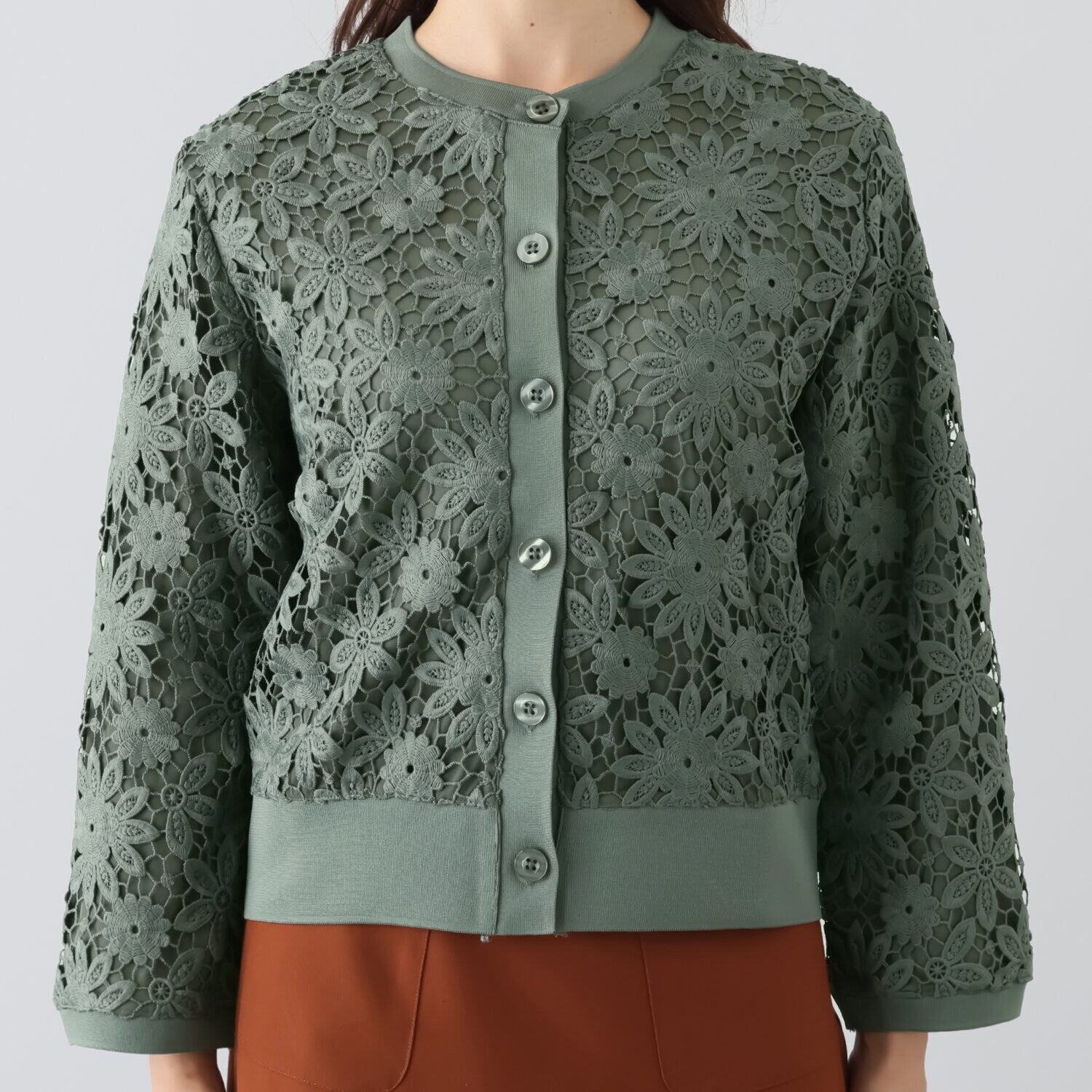 元町ゼラール 華やかリッチ 総レース ニットラウンドネック カーディガン