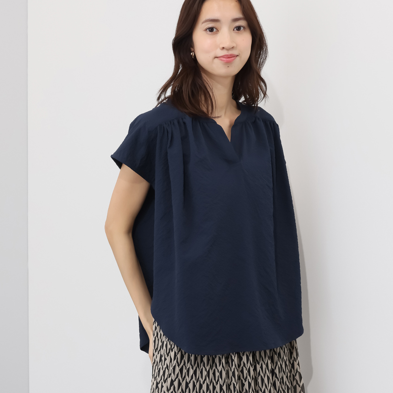 スタイル・ラヴィー ギャザーアクセント スキッパーブラウス