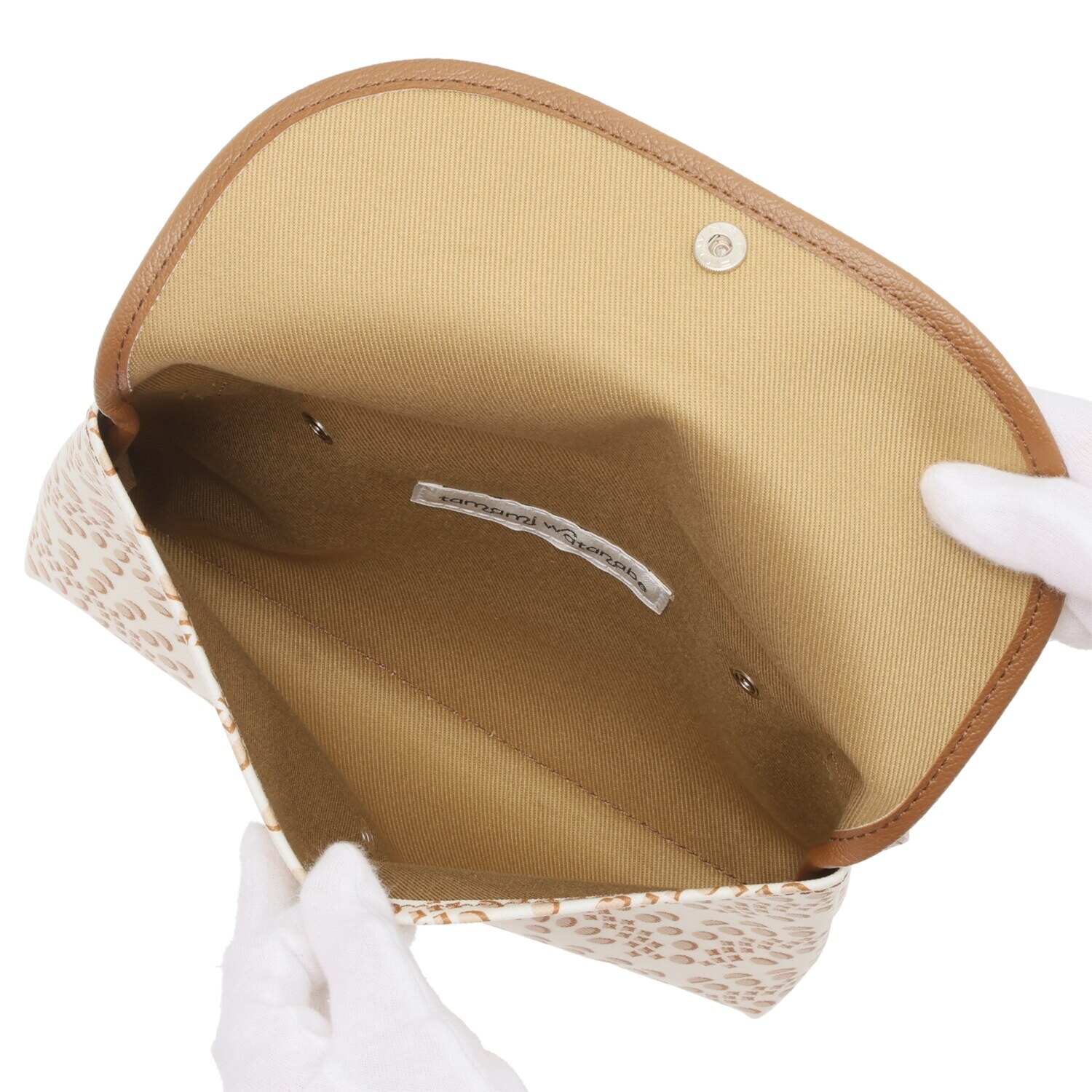 タマミ　ワタナベ ショルダーバッグ “トリックポーチ”