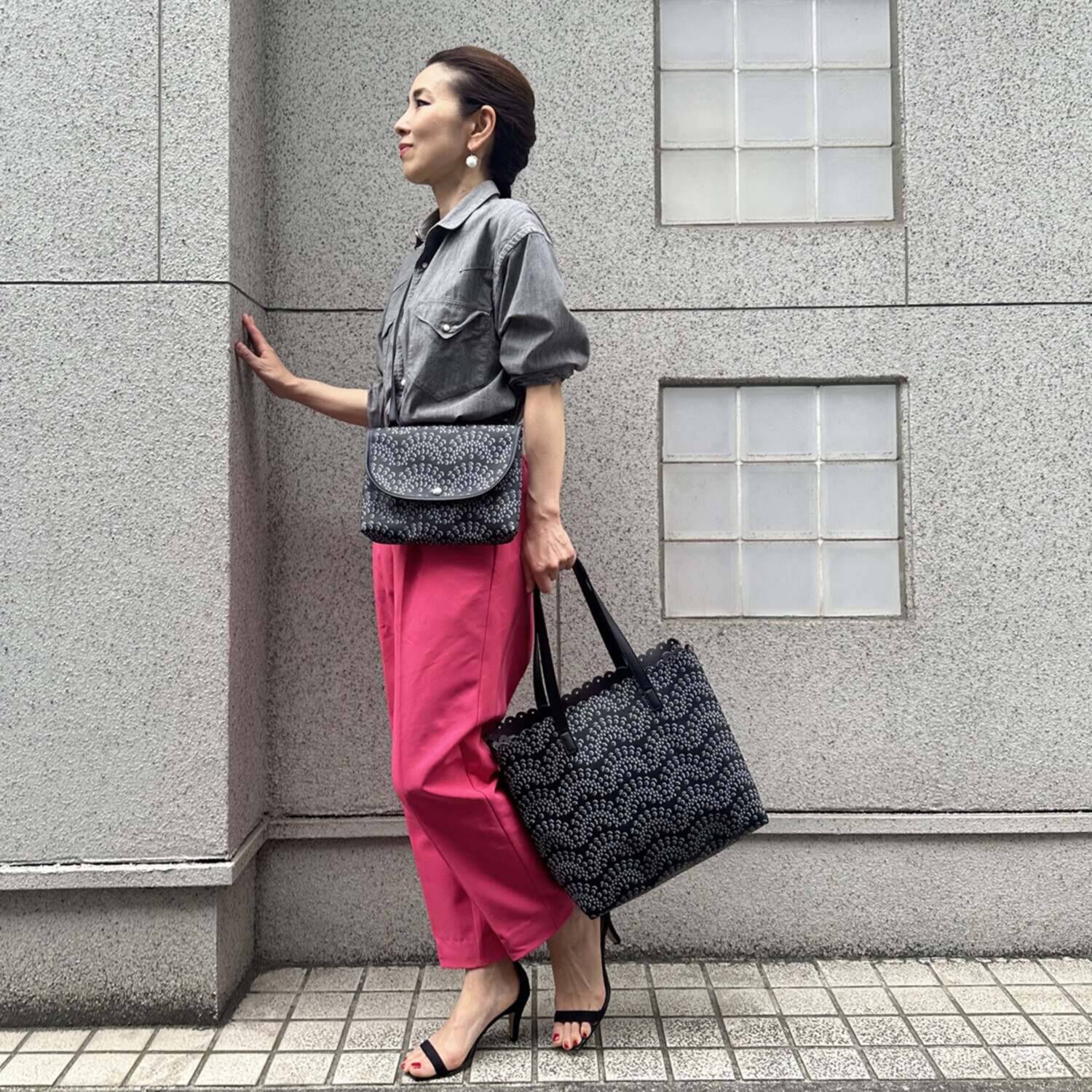 タマミ　ワタナベ ショルダーバッグ “トリックポーチ”