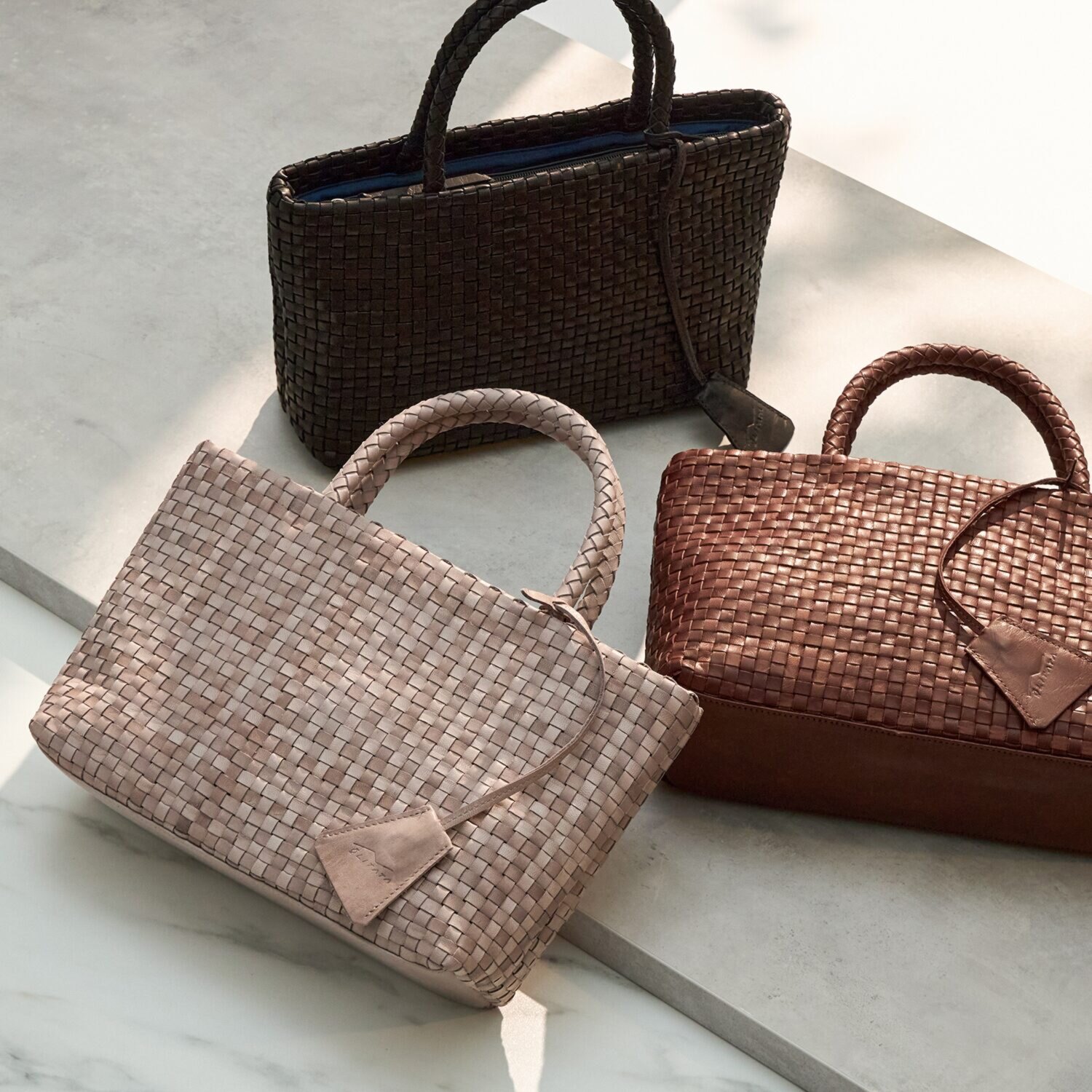 オリタタ ホースレザー メッシュトートバッグ