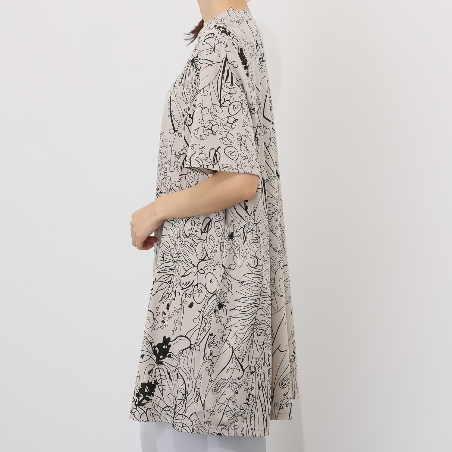 コイビトミサキ ボタニカルプリント チュニックプルーバー