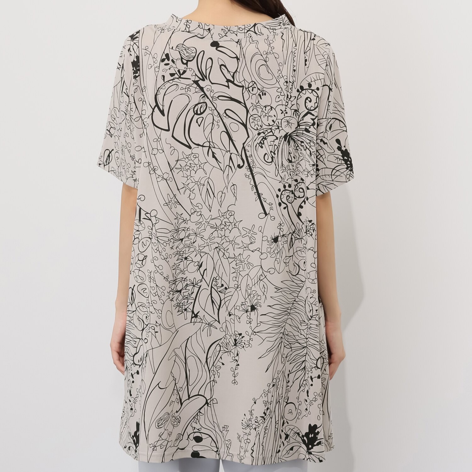 コイビトミサキ ボタニカルプリント チュニックプルーバー