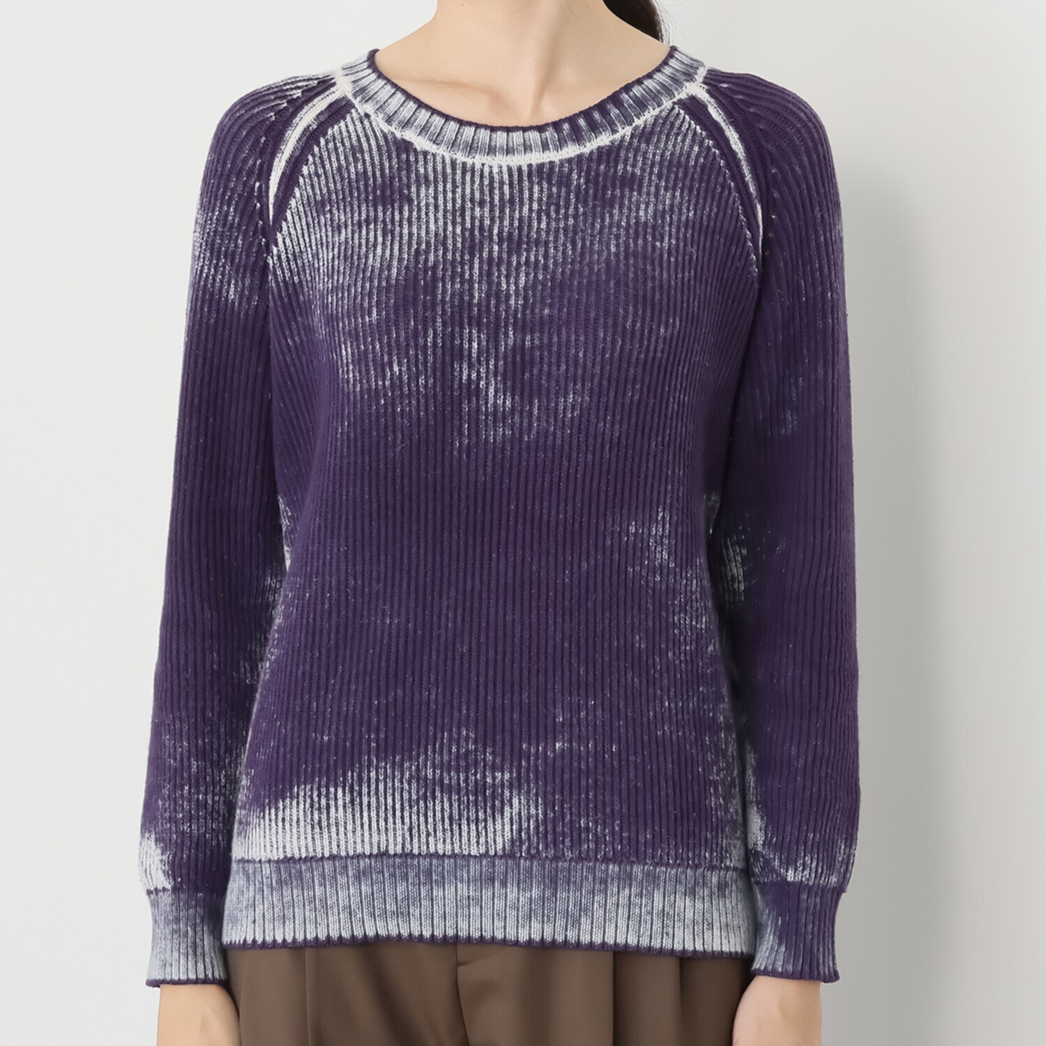 ホワイノットコレクション スペイン製 製品染め ニットプルオーバー