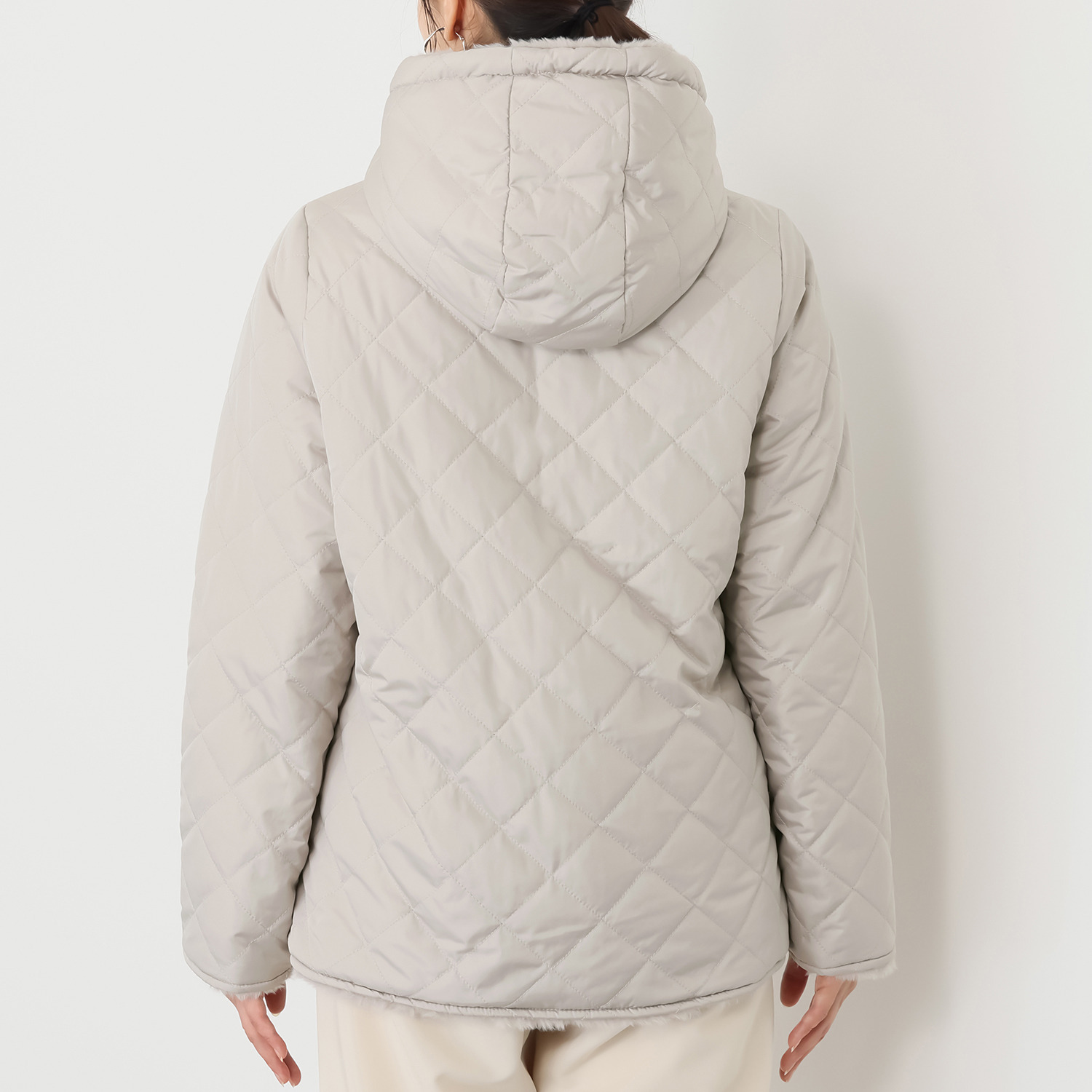 メルヴェイユ　ヴァント はっ水 中綿キルト ミンクタッチファー リバーシブルジャケット