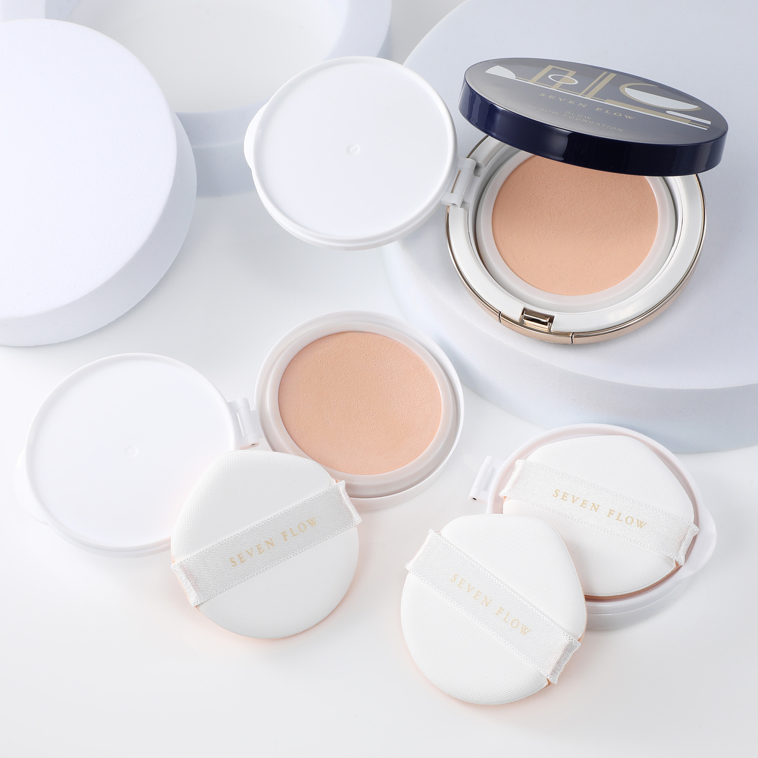 セブン　フロー メイクしながらスキンケア 透明感ある上品ツヤ肌演出 １品１１役！ グロウセラム ファンデーション ３個分セット