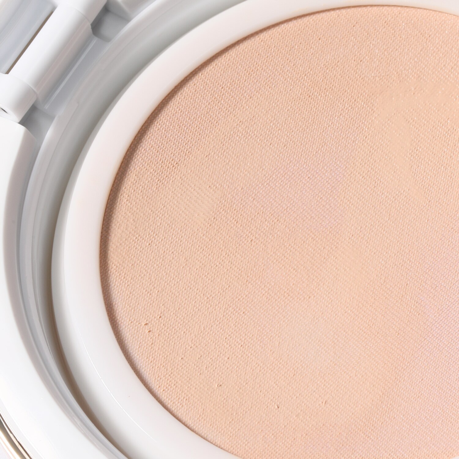 セブン　フロー メイクしながらスキンケア 透明感ある上品ツヤ肌演出 １品１１役！ グロウセラム ファンデーション ３個分セット