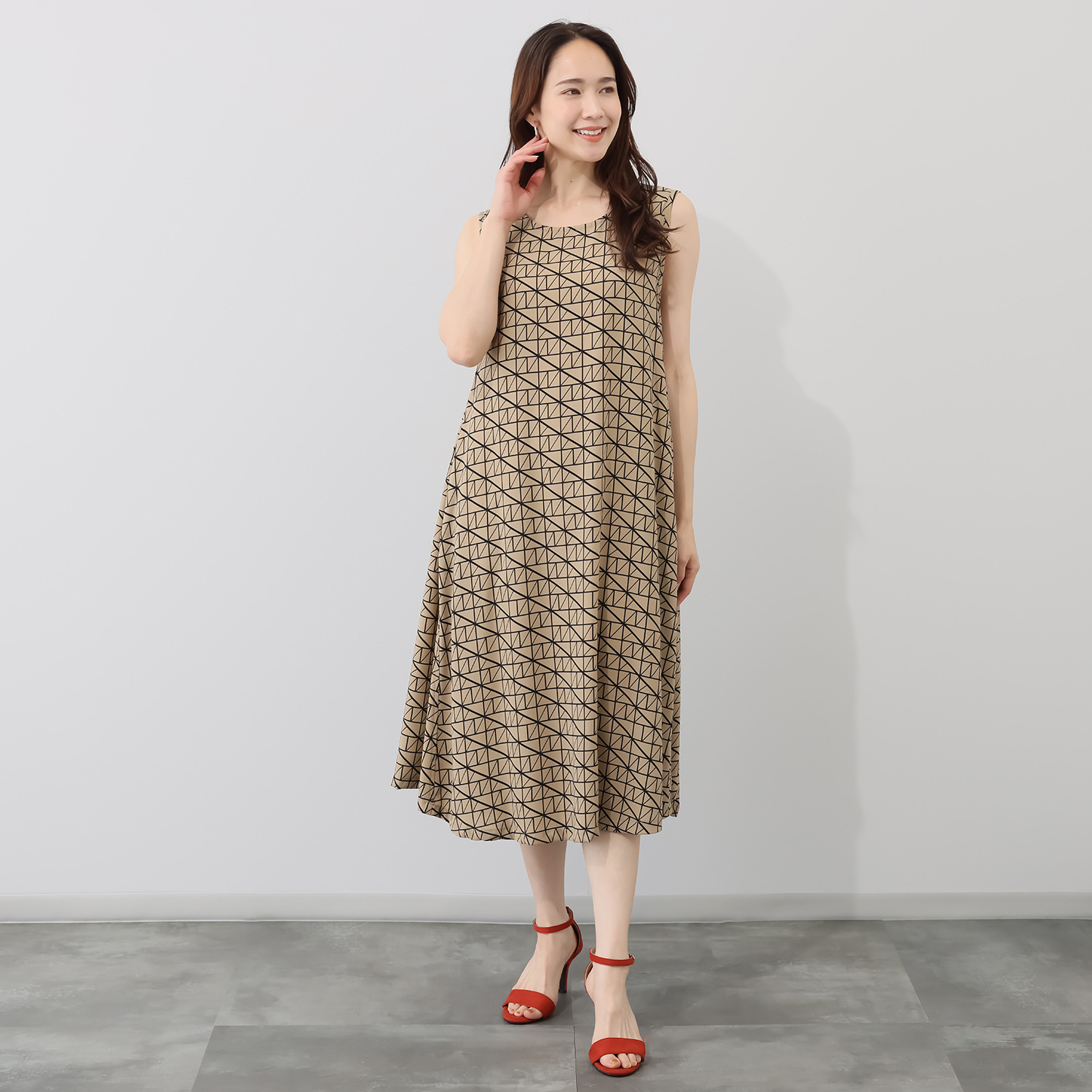 スタイル・ラヴィー ドライタッチ ジオメトリックプリント ワンピース