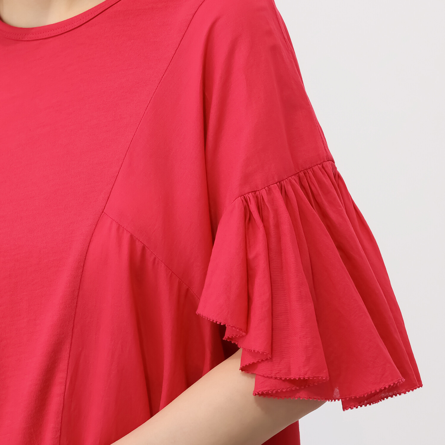 ナディー　バイ　アユーシ コットンボイル 涼しい透け感と光沢の カットソープルオーバー