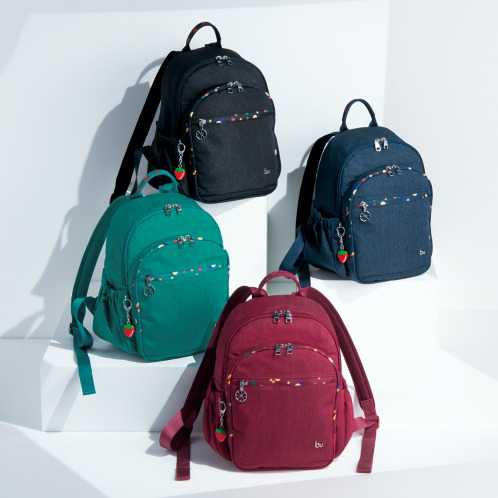 ビサイユ ショップチャンネル デビュー10周年記念 トロピカルフルーツ はっ水2ウェイリュック <イチゴチャーム付> ビサイユ ショップチャンネル デビュー10周年記念 トロピカルフルーツ はっ水2ウェイリュック <イチゴチャーム付>