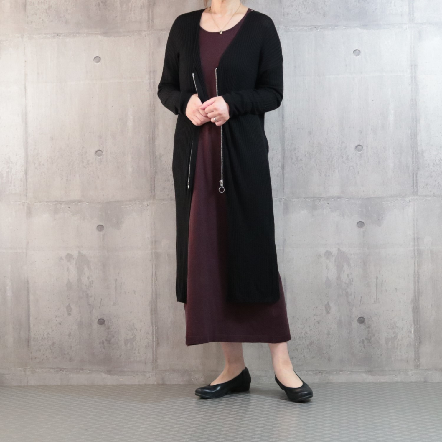 アルファキュービック 靴のマエストロ監修 軽量　ゆったり ストレッチパンプス