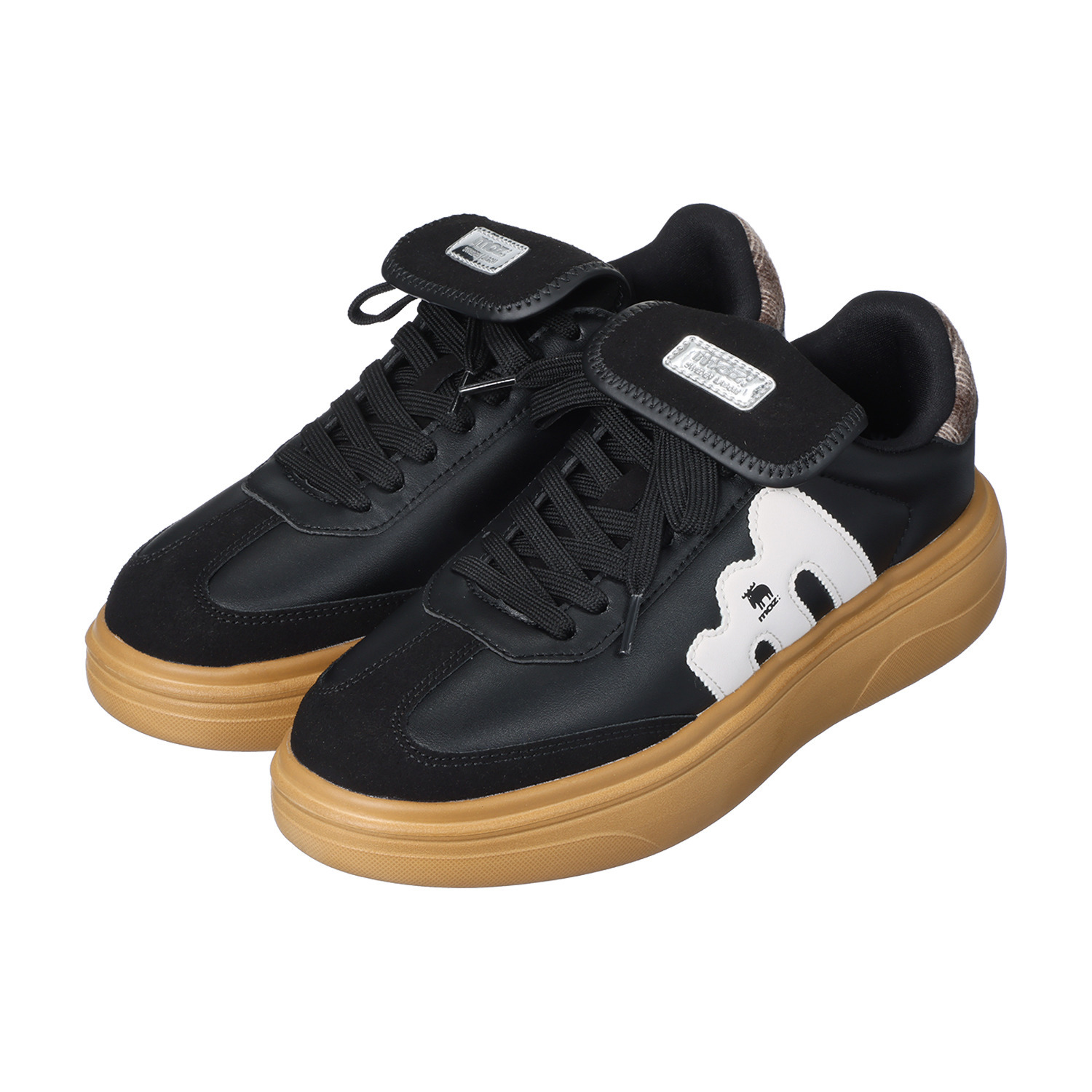 モズ 防水・軽量 ロングタンアクセント 厚底スニーカー