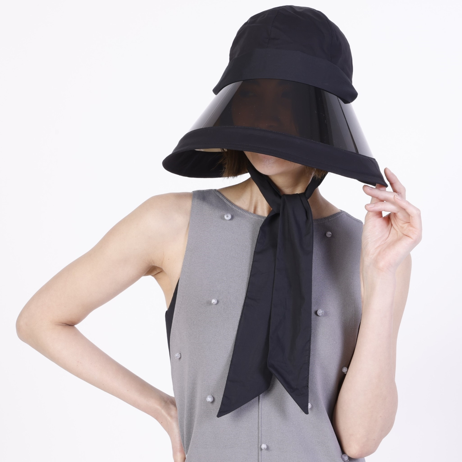 メイドバイスターズ ぐるっと サンバイザーパネル付き ＵＶカット帽子 （スカーフタイ付き）