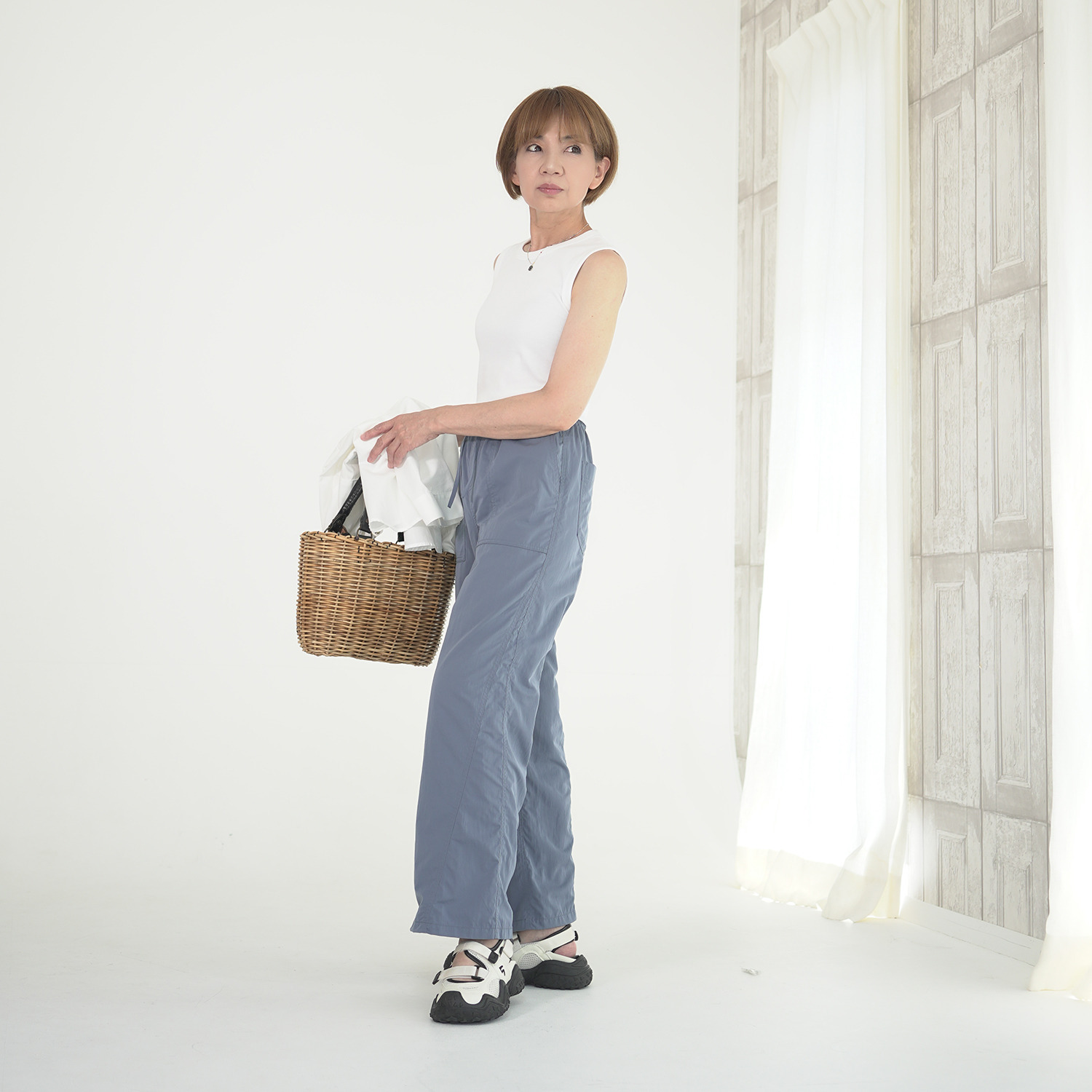 エムズ　スタイル ナイロン混ヴィンテージ 切替デザイン バックベルトアクセント ベイカーパンツ