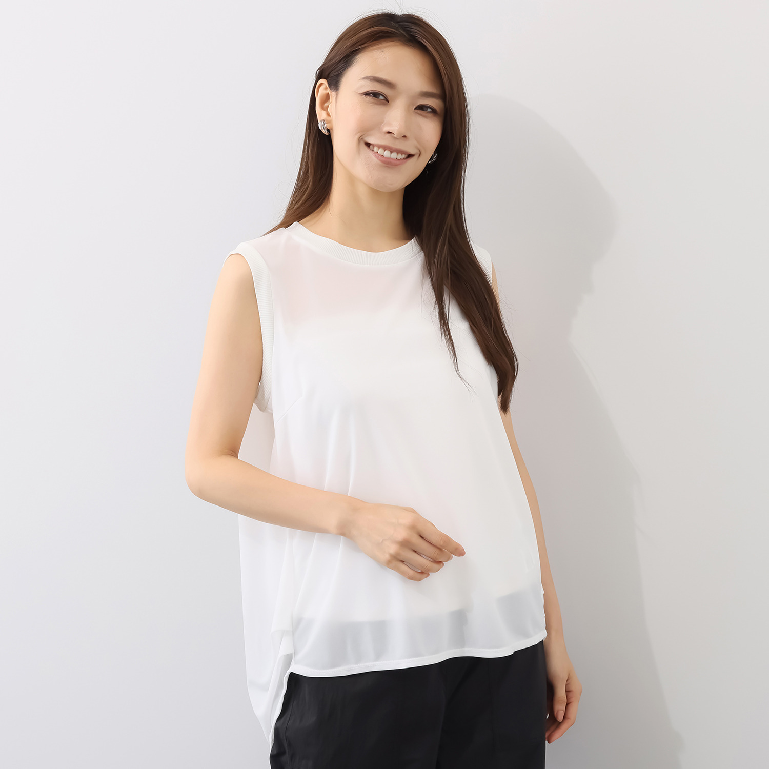 エムズ　スタイル クリンプスムースエアー シアーノースリーブ プルオーバー