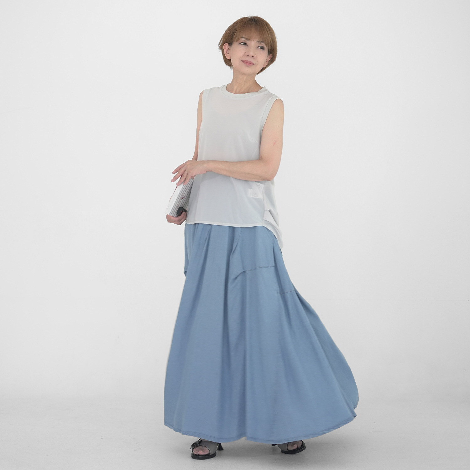 エムズ　スタイル クリンプスムースエアー シアーノースリーブ プルオーバー