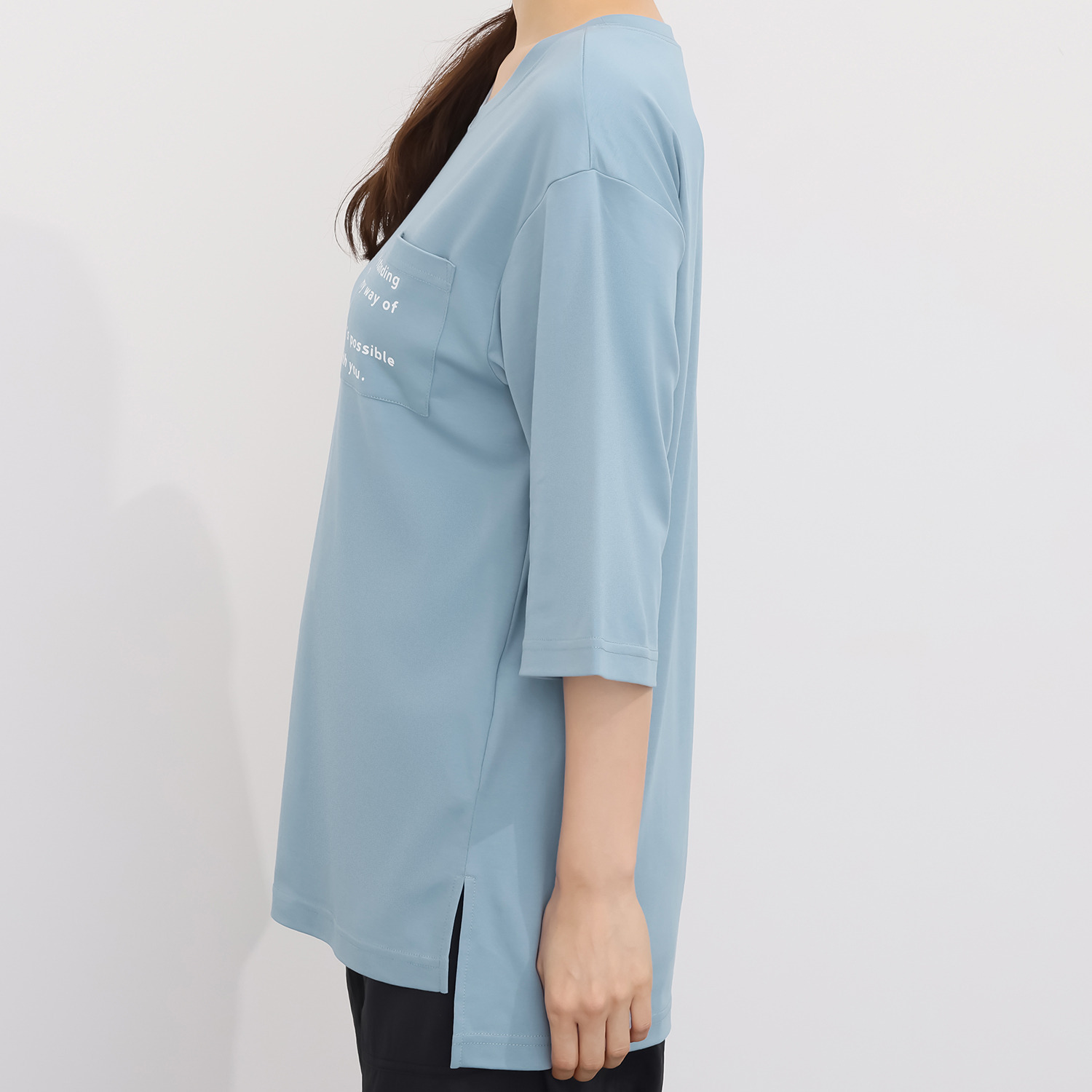 エムズ　スタイル コットンスムース ミニロゴプリント ポケット付プルオーバー