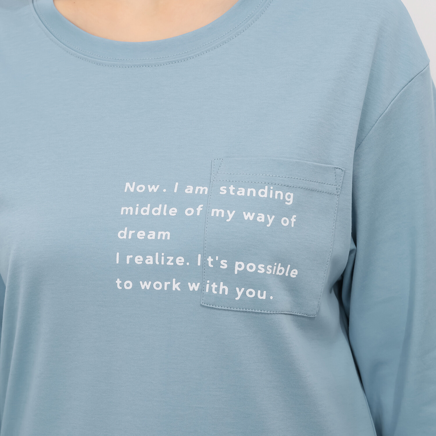 エムズ　スタイル コットンスムース ミニロゴプリント ポケット付プルオーバー