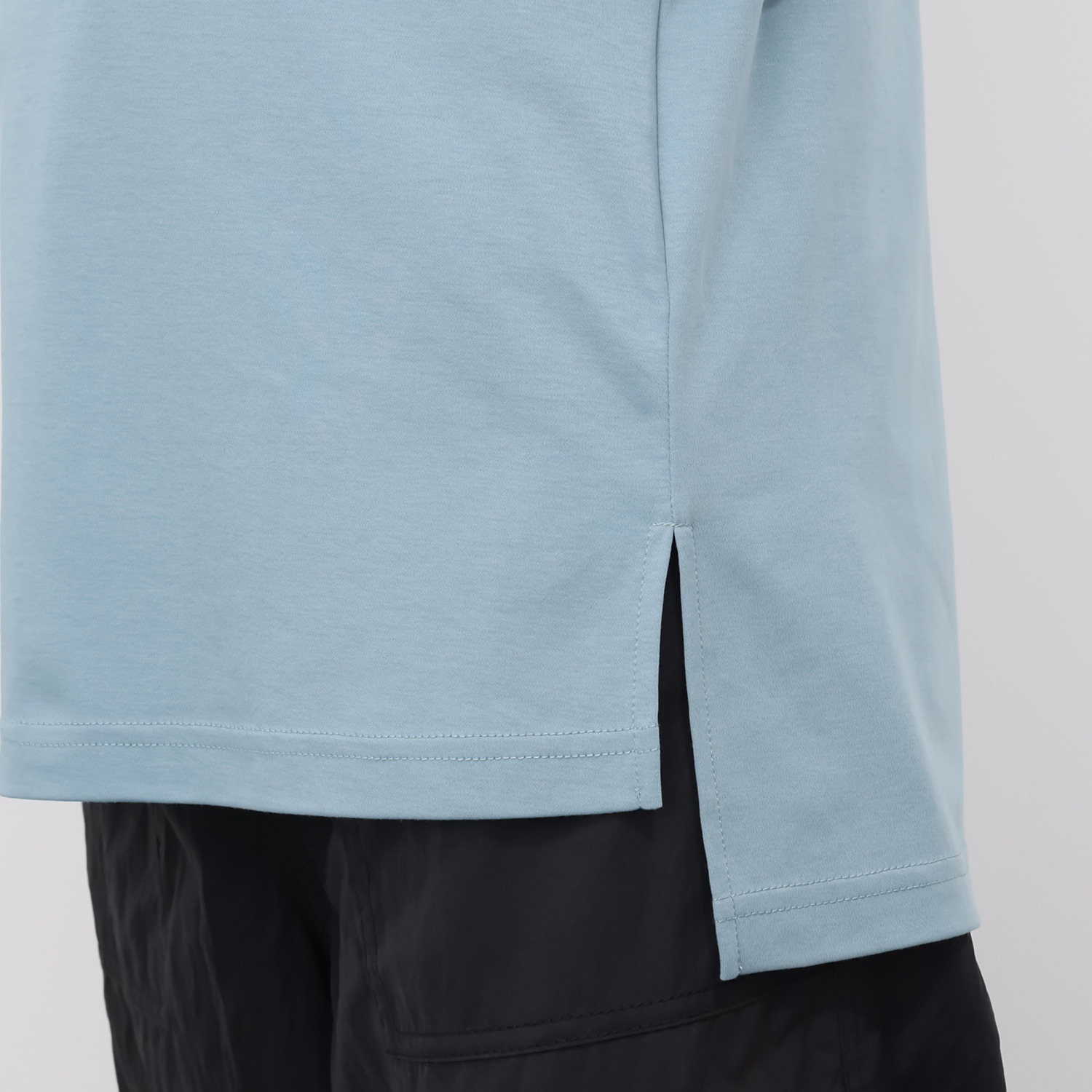 エムズ　スタイル コットンスムース ミニロゴプリント ポケット付プルオーバー