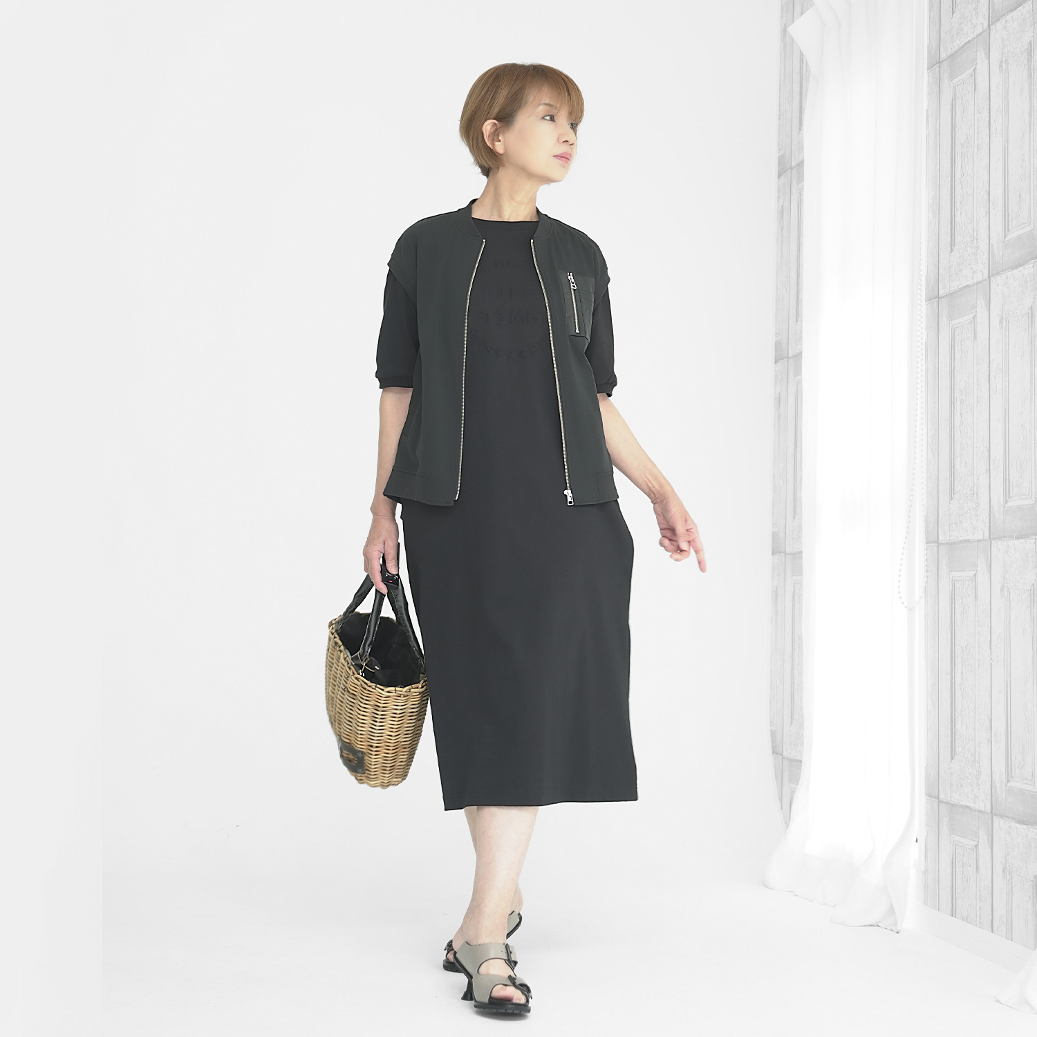 エムズ　スタイル ヴィンテージ風コットン カレッジロゴ エンボス加工ワンピース