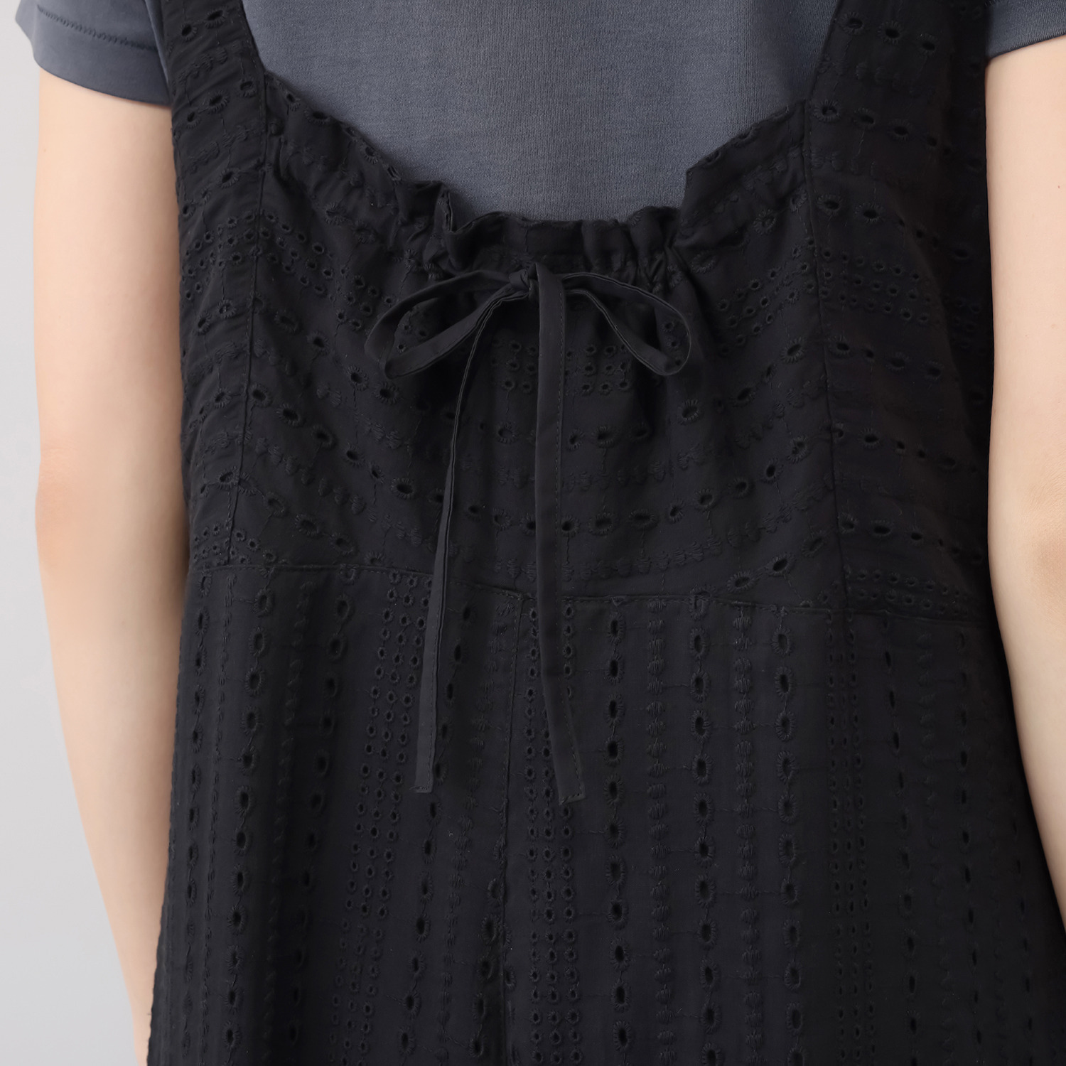 亀恭子セレクト！ アイラ 総レース サロペットパンツ