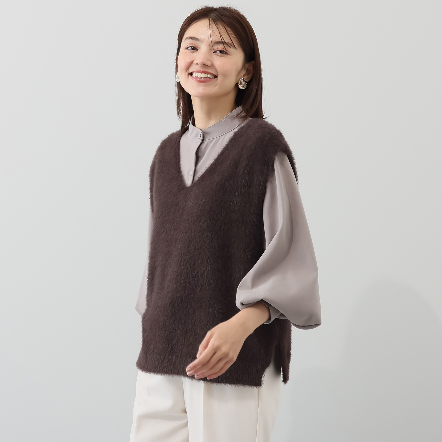 ルクオーレ シャギーニット Ｖネックベスト