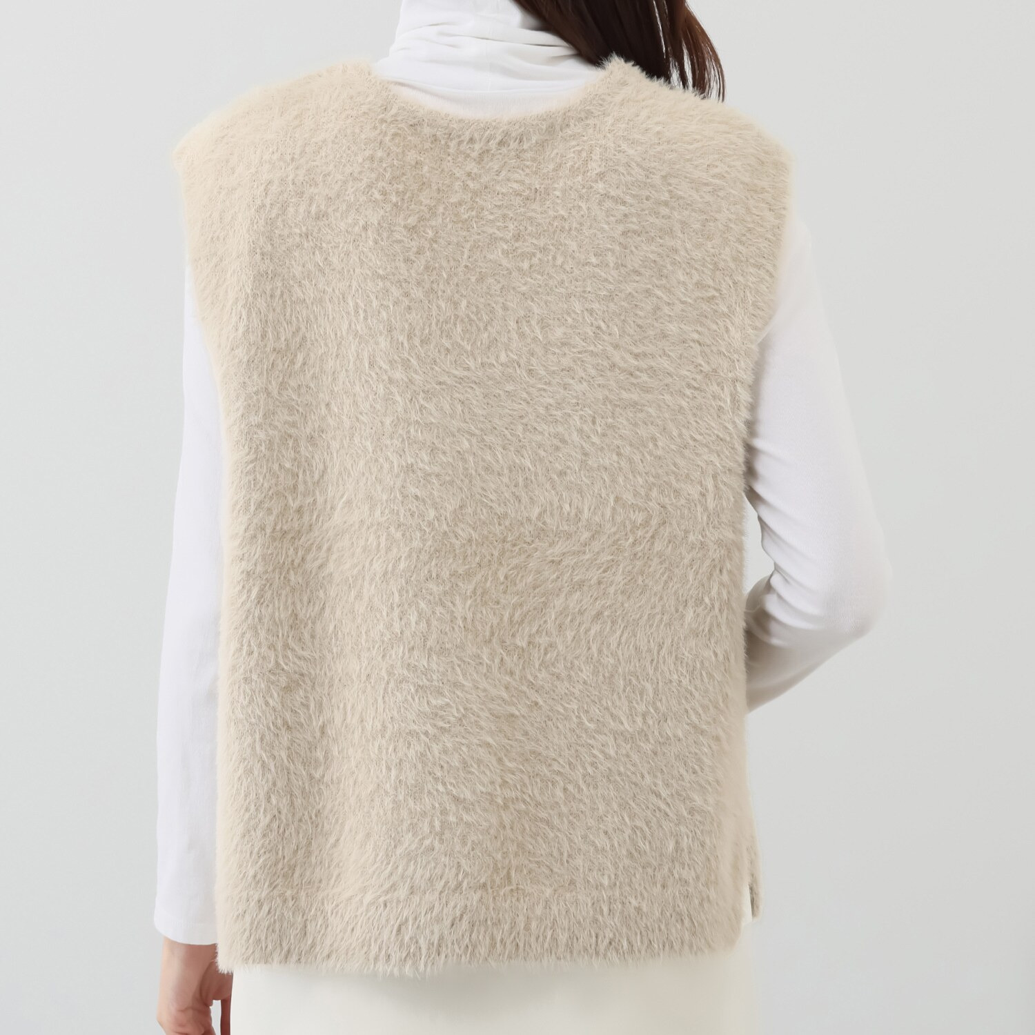 ルクオーレ シャギーニット Ｖネックベスト