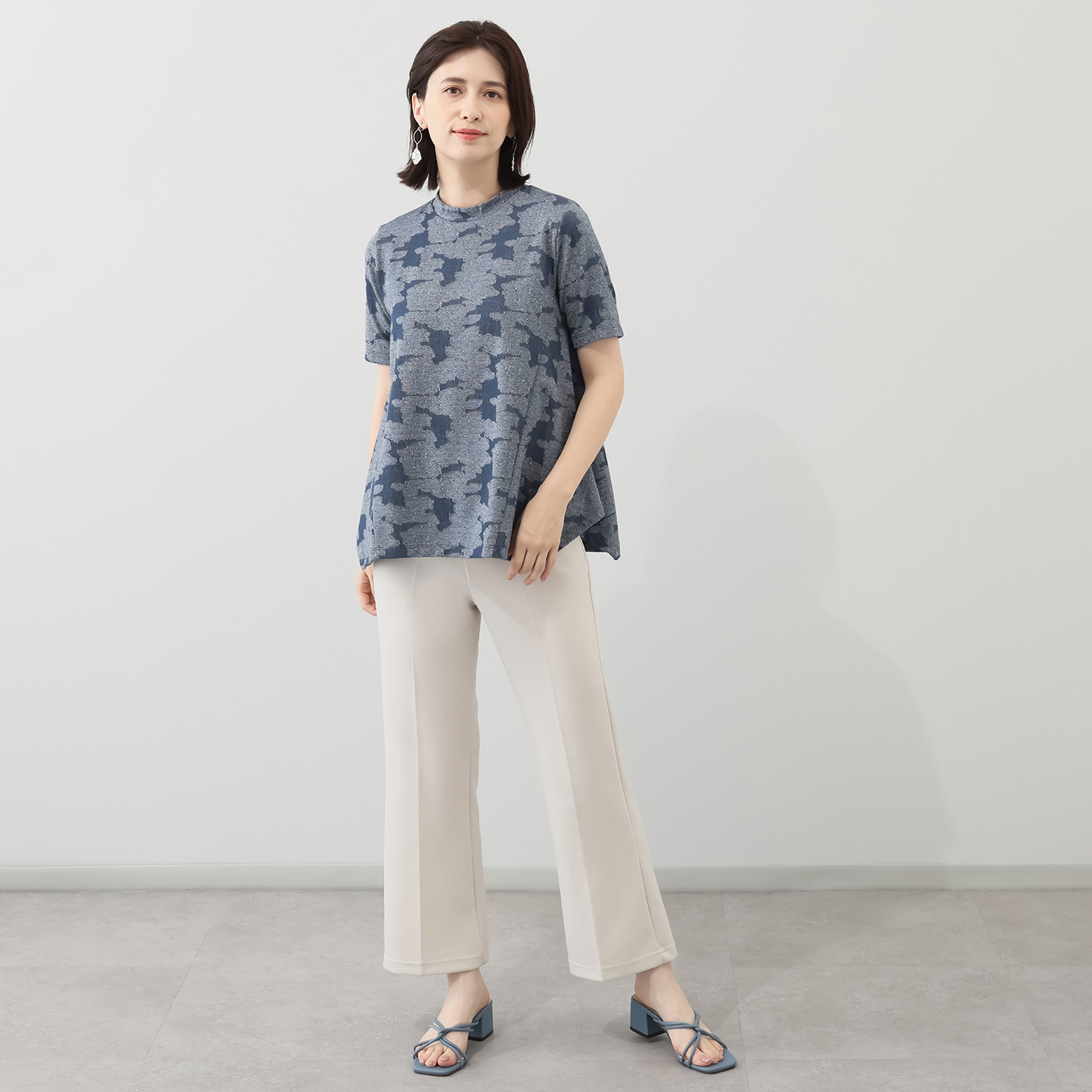 プレンディソール 花柄タックジャガード 半袖プルオーバー