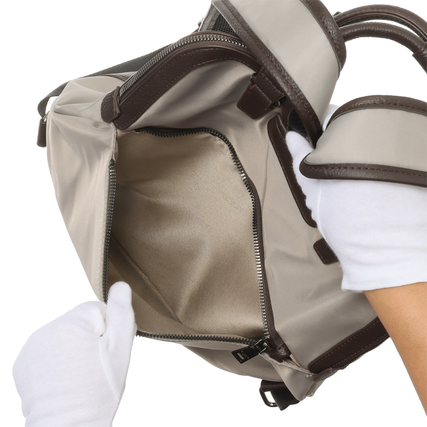 グッシオイタリー はっ水 高密度ナイロンリュック＆ フレブルちゃん マルチケースセット