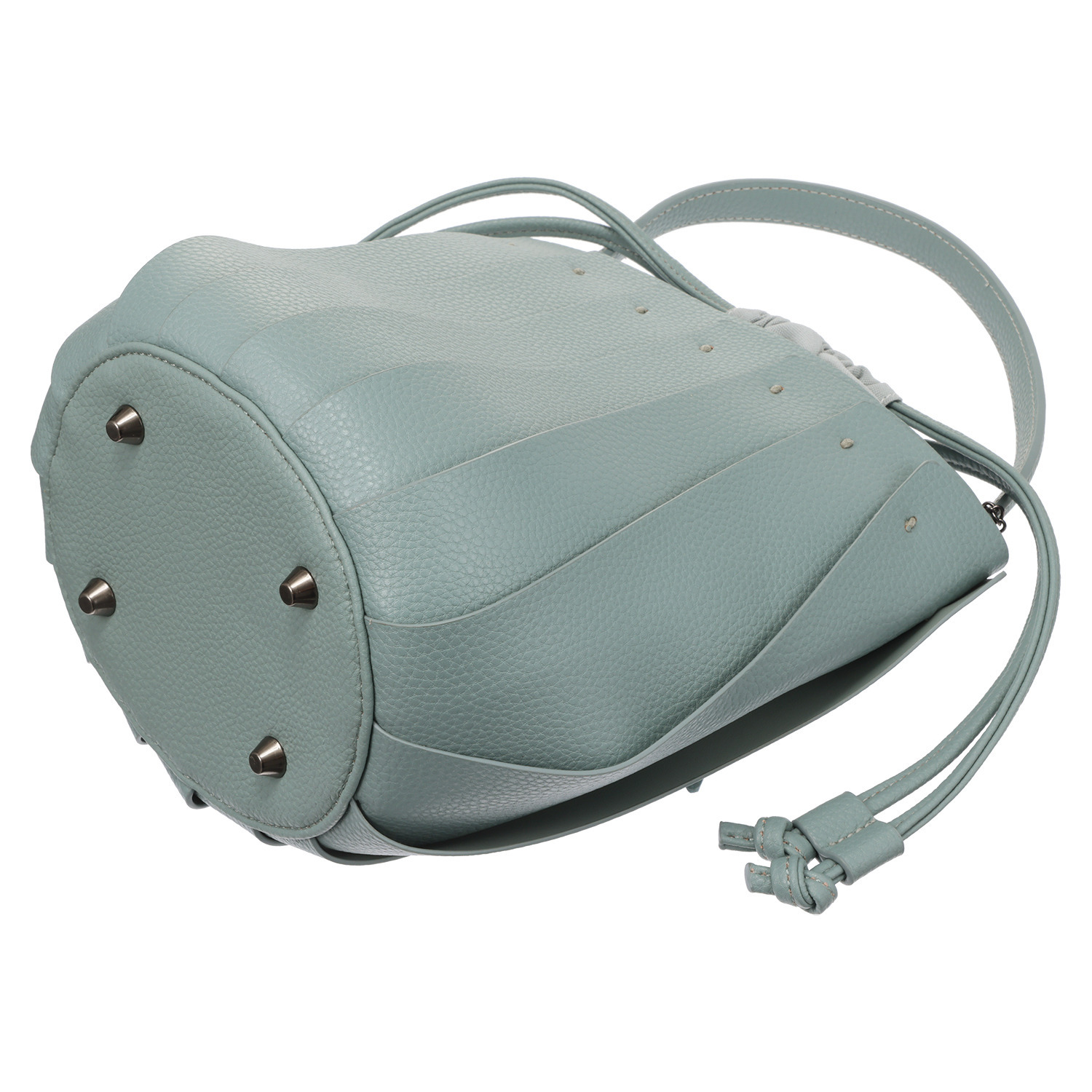 グッシオイタリー こだわりのレザータッチ ２ウェイプリーツ 巾着バッグ ＜星型チャーム付＞