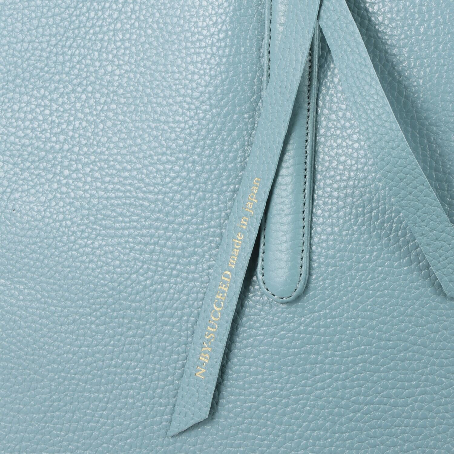 エヌバイサクシード ＜日本製＞ 姫路レザー 牛革シュリンク型押し Ａ４トートバッグ