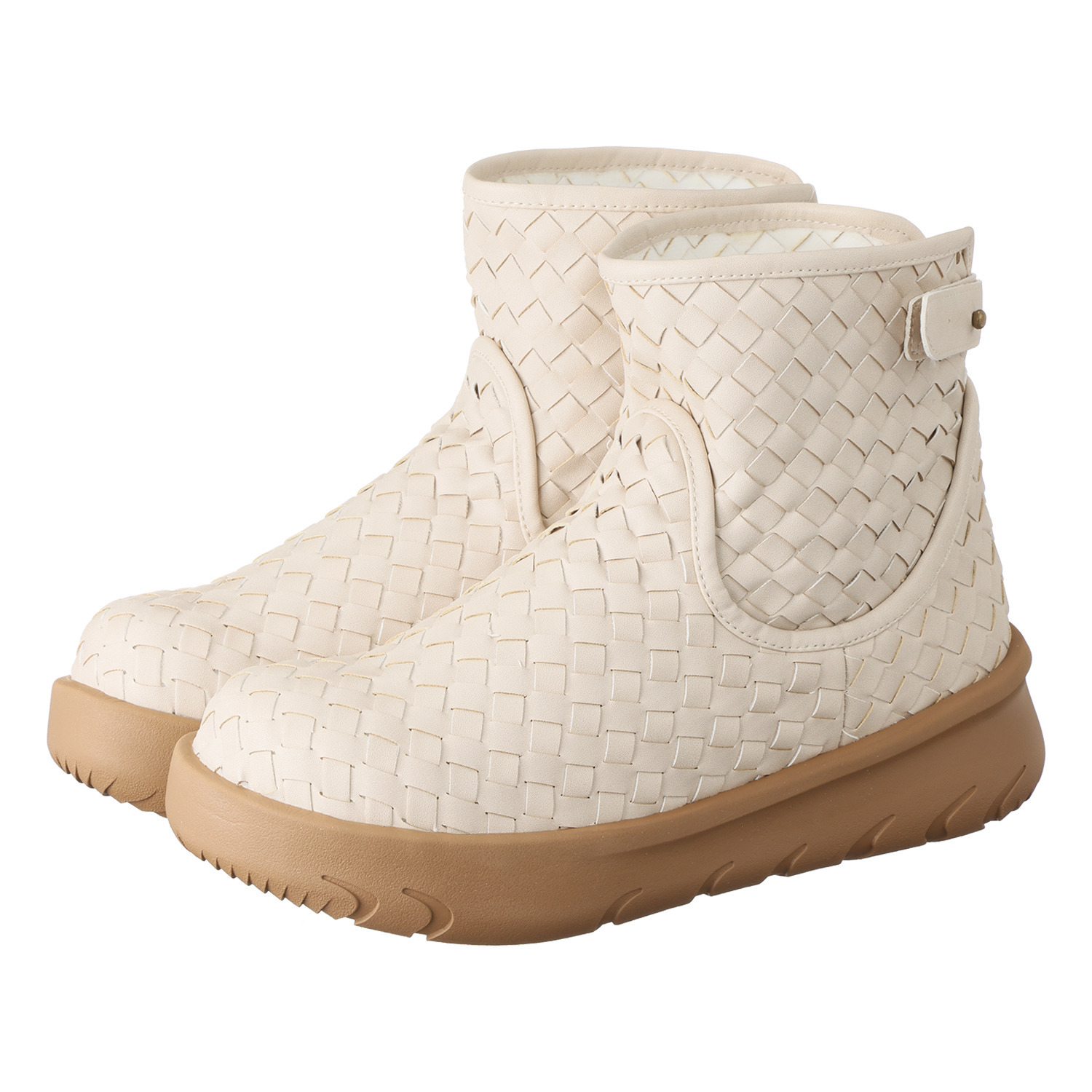 リン・クローバー 名作の予感！ メッシュデザイン 軽量厚底ショートブーツ