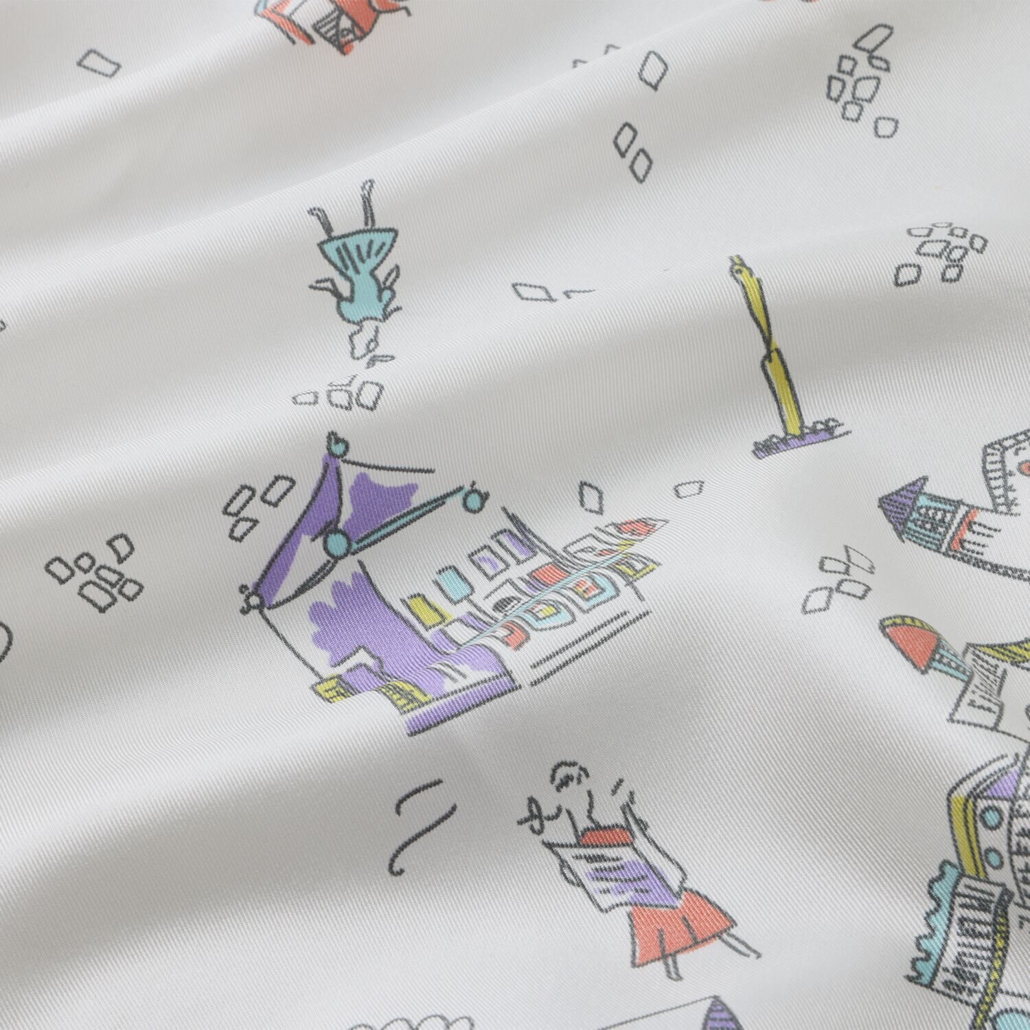 クーコ 日本製 シルク１００％ツイル 横浜アーカイブデザイン スカーフ　“ヴィレッジ”