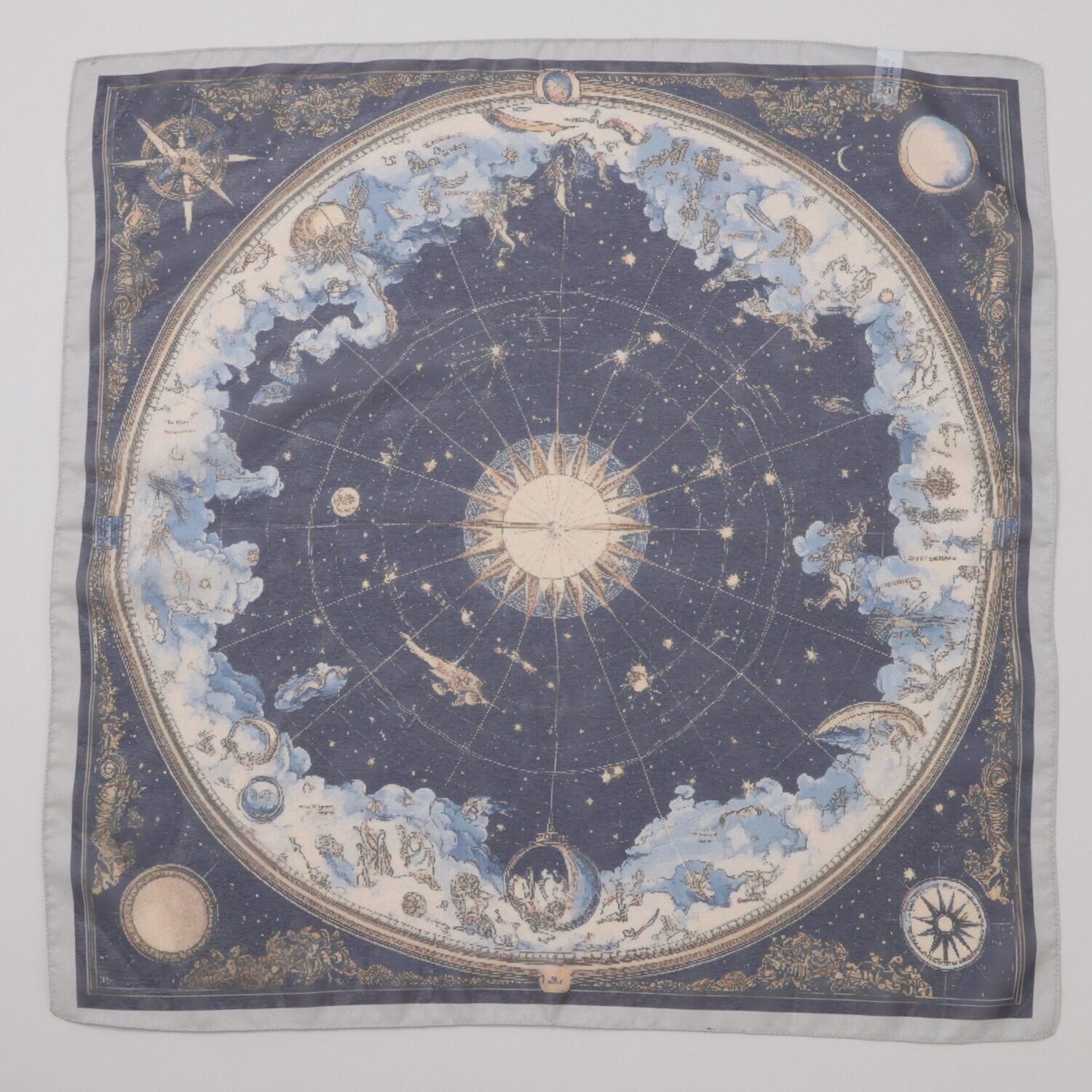 クーコ イタリア製 宇宙柄シフォン スクエアスカーフ