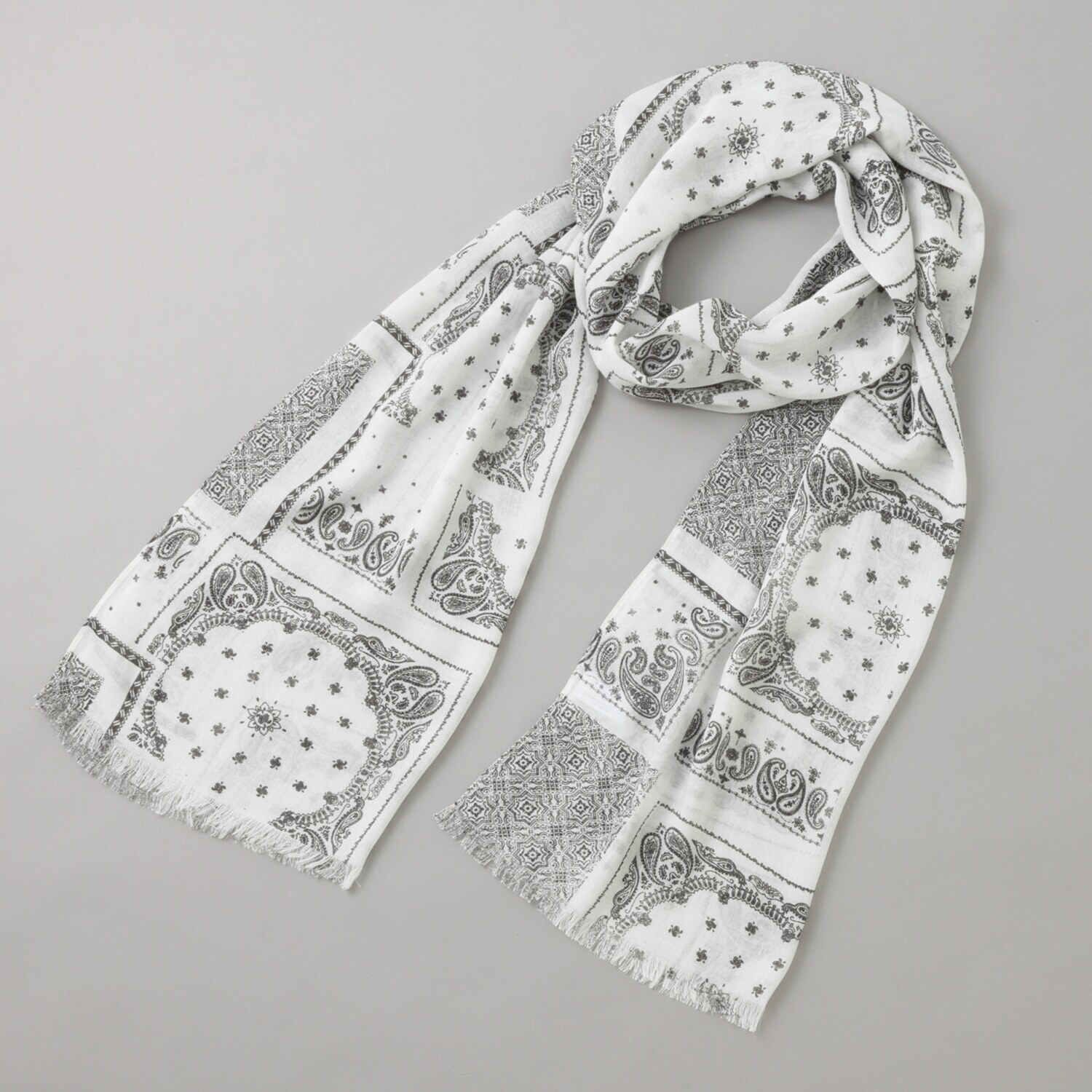 クーコ 接触冷感 バンダナ柄プリント ストール