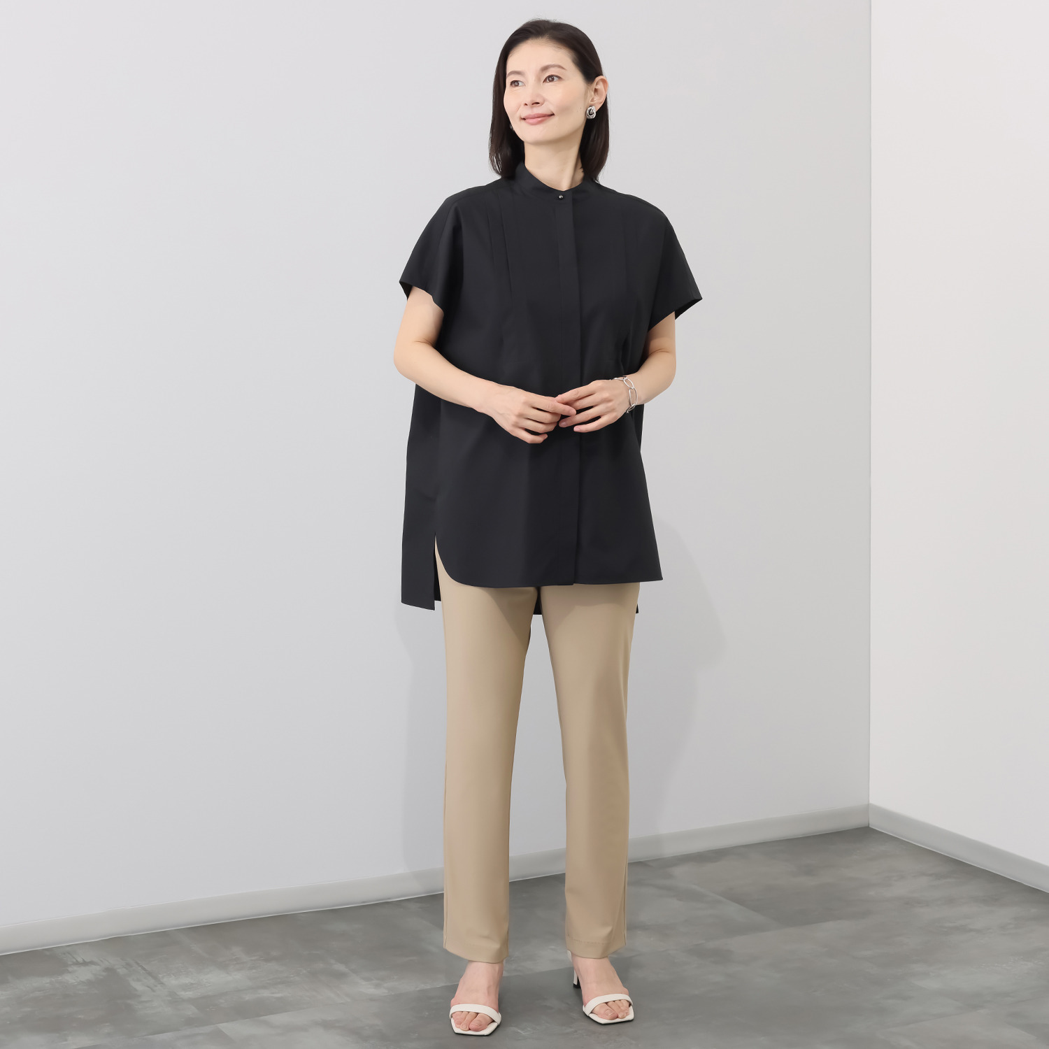 ピーツー 風抜ける 接触冷感・吸水速乾 美脚ストレートパンツ ＜股下７２ｃｍ＞