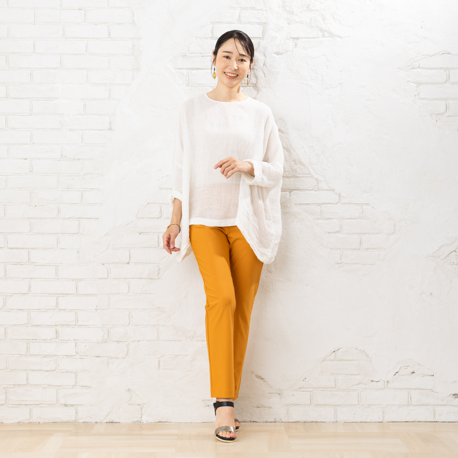 ピーツー 風抜ける 接触冷感・吸水速乾 美脚ストレートパンツ ＜股下７２ｃｍ＞