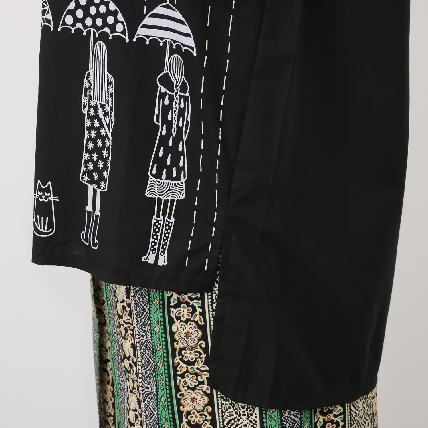 コイビトミサキ イラストプリント シャツブラウス