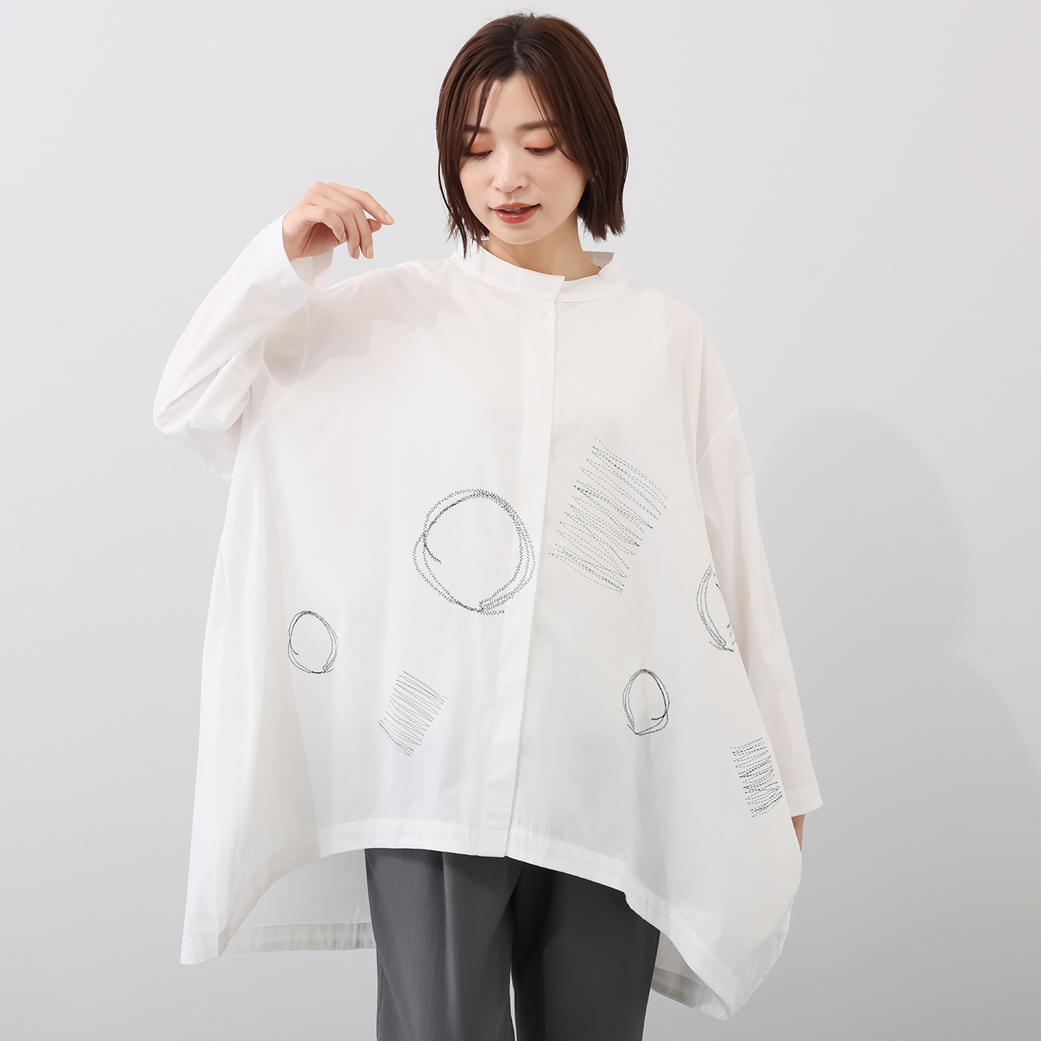 コイビトミサキ ステッチプリント ワイドシャツブラウス