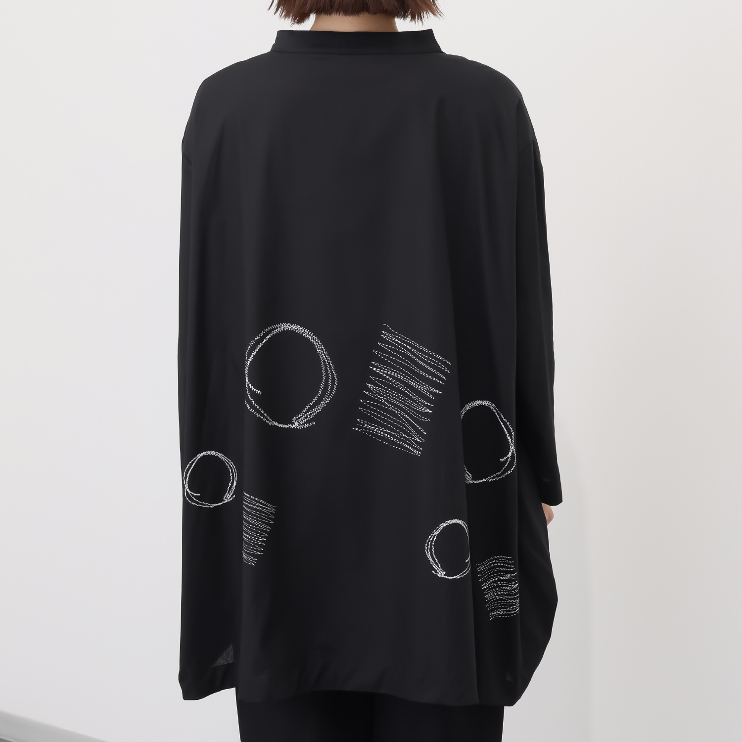 コイビトミサキ ステッチプリント ワイドシャツブラウス