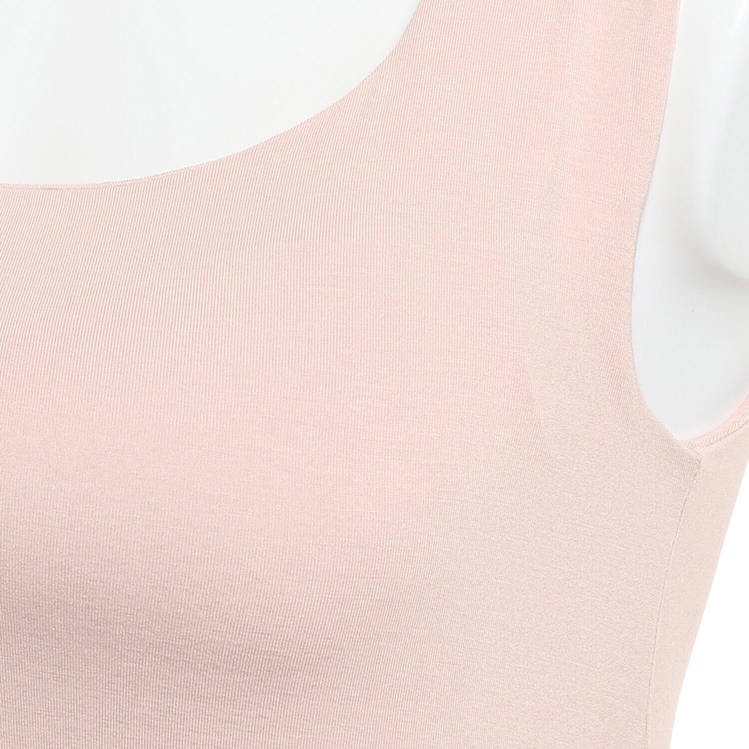 ヌーディーフィット お楽しみ袋 ノンワイヤー モールドカップ付 タンクトップ３枚セット