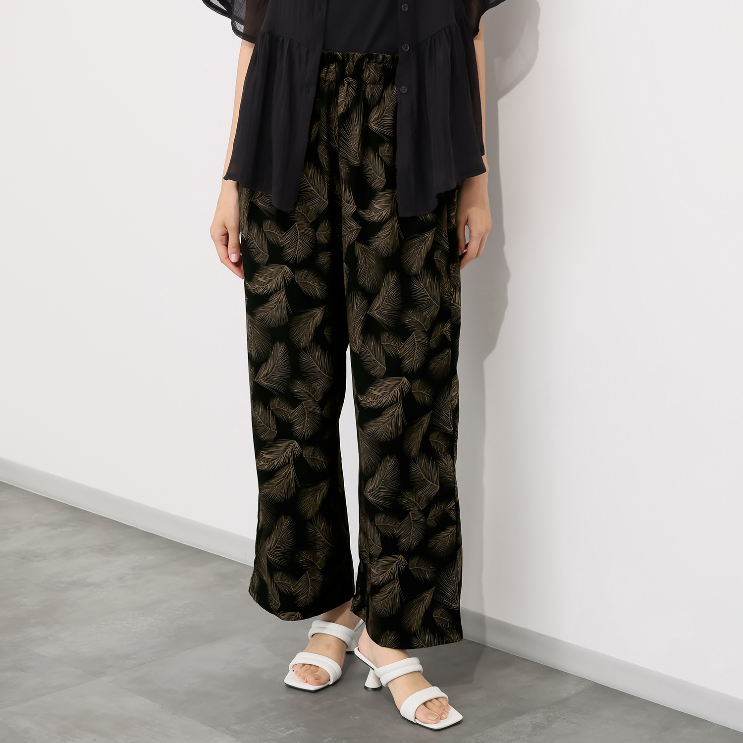 センスローブ ジョーゼット リーフ柄 イージーパンツ