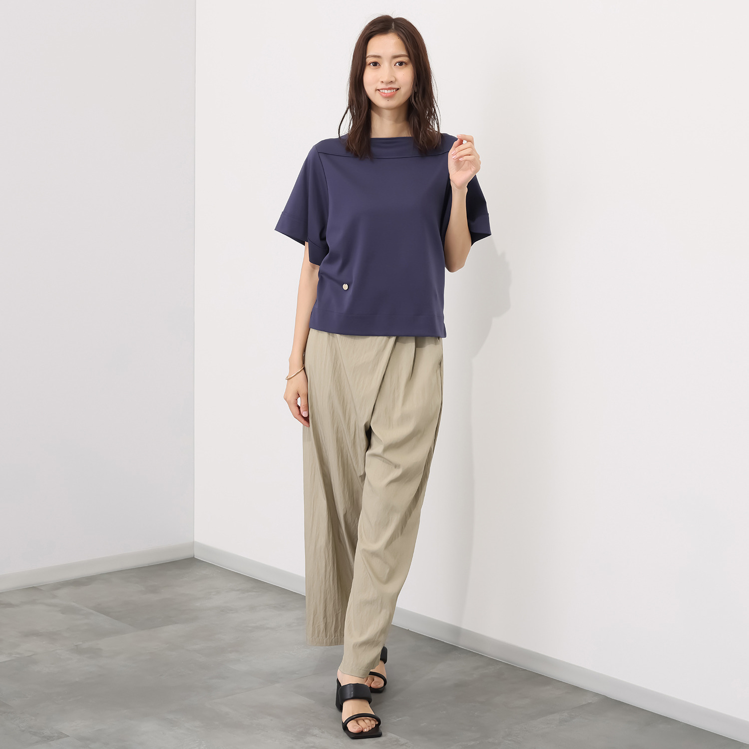 センスローブ ソフトスムース ボートネック プルオーバー