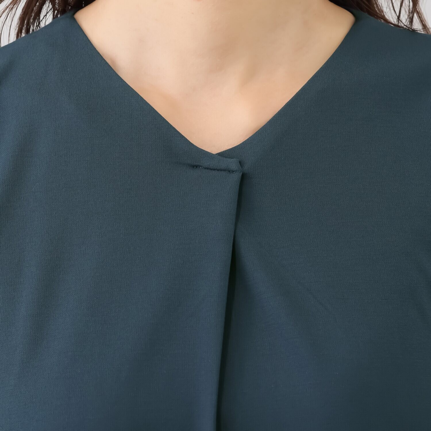 センスローブ ドレープ＆ タックアクセント ワンピース