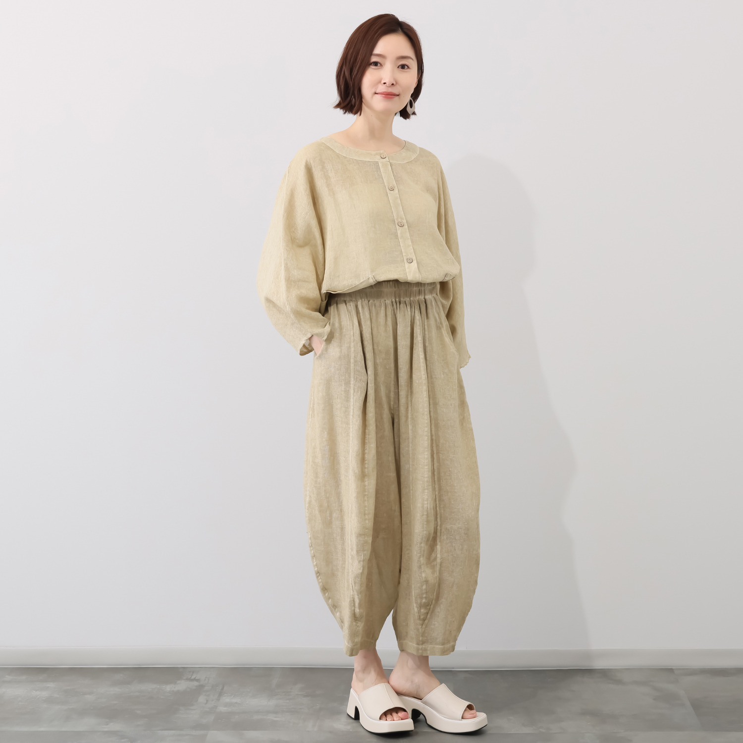 ベルポニー 顔料製品染め パネル切替 テーパードシルエット ワイドデザインパンツ