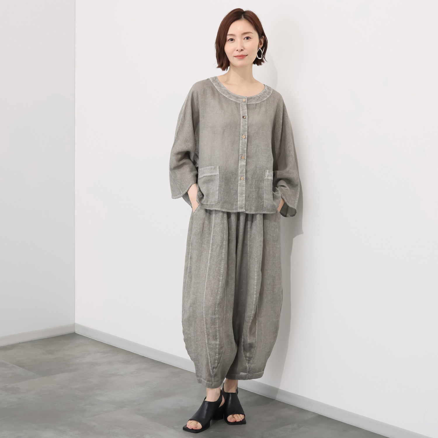 ベルポニー 顔料製品染め パネル切替 テーパードシルエット ワイドデザインパンツ