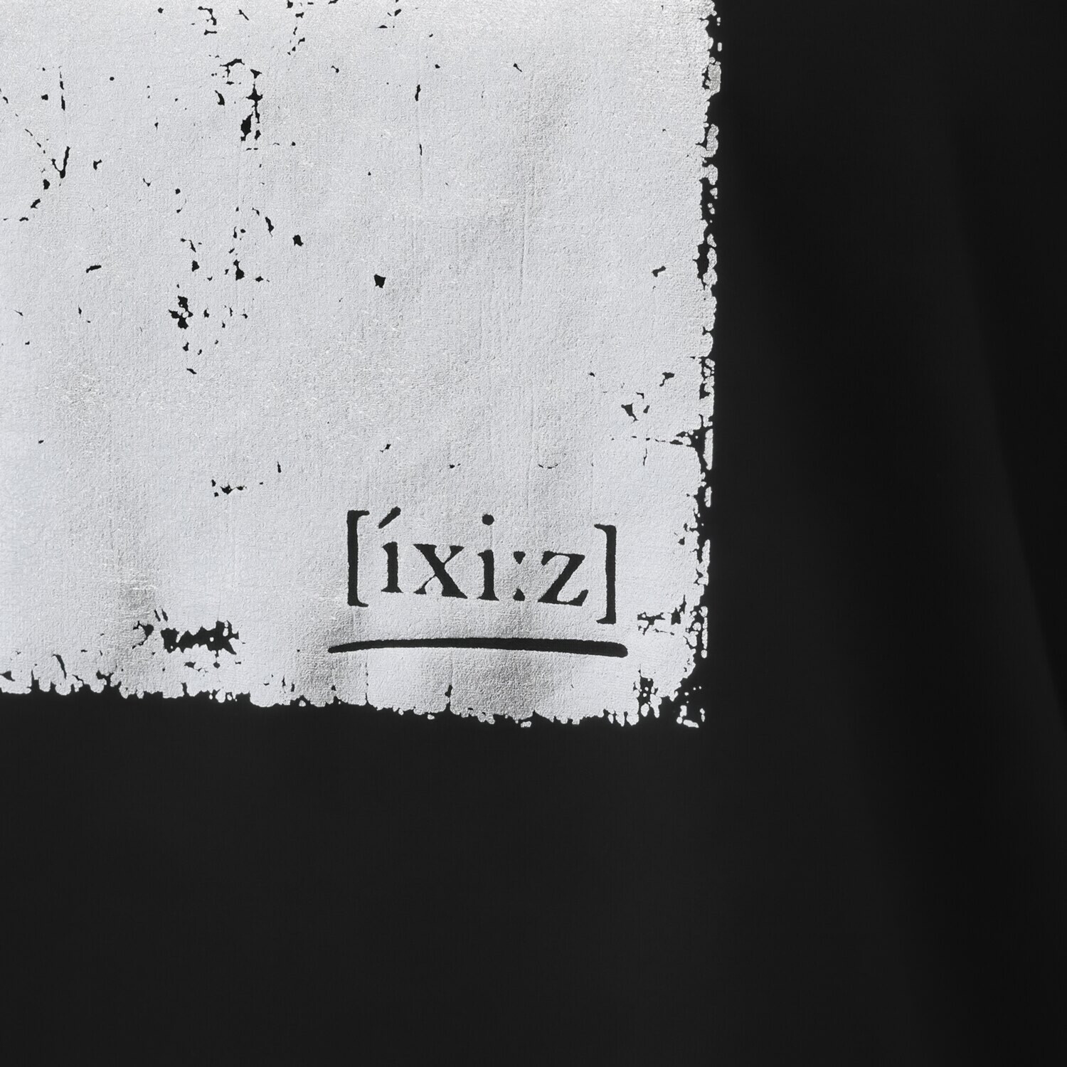 イクシーズ 接触冷感・ＵＶカット 箔プリント ロングプルオーバー